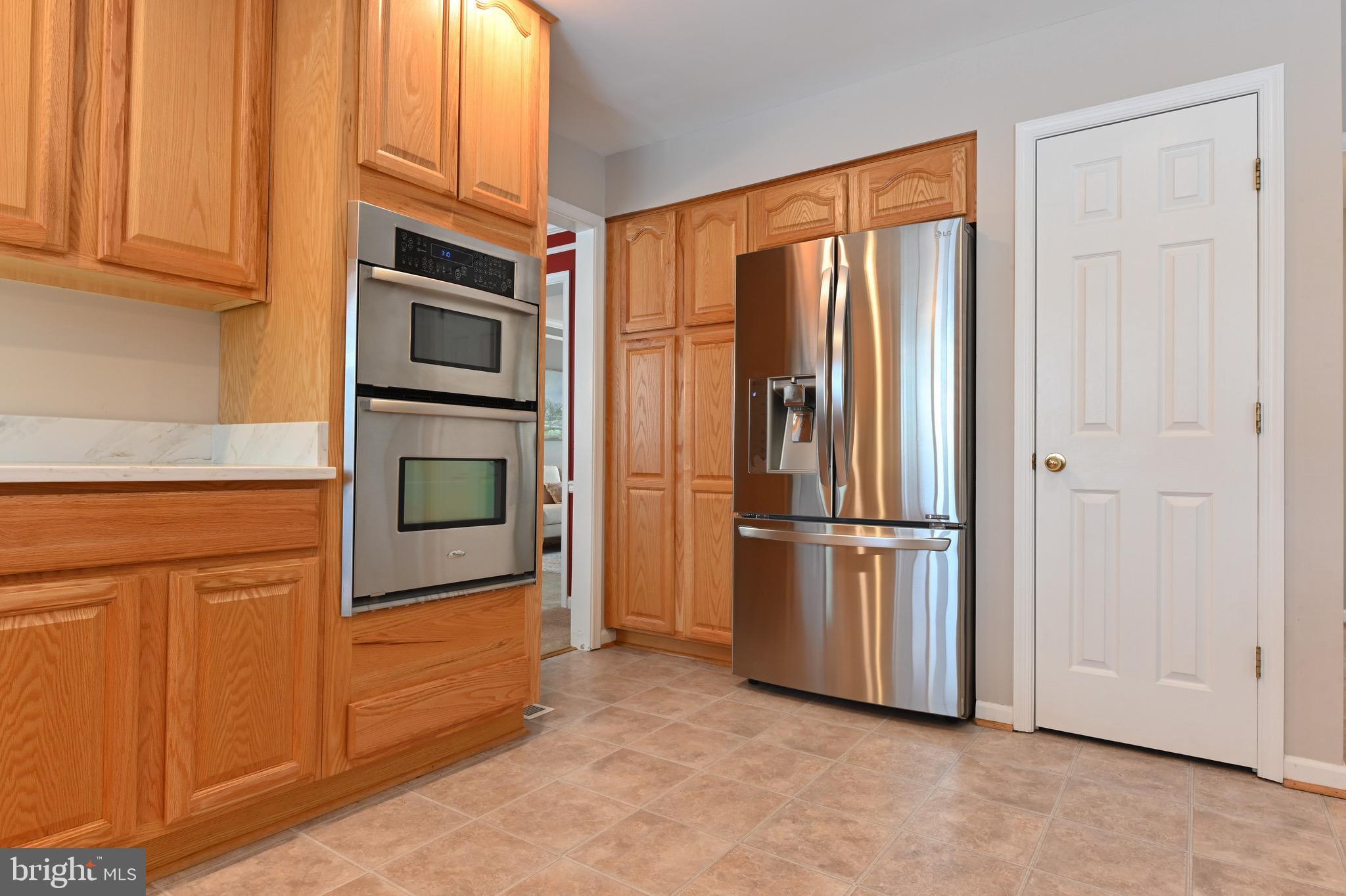 THE PROVINCES - Residential