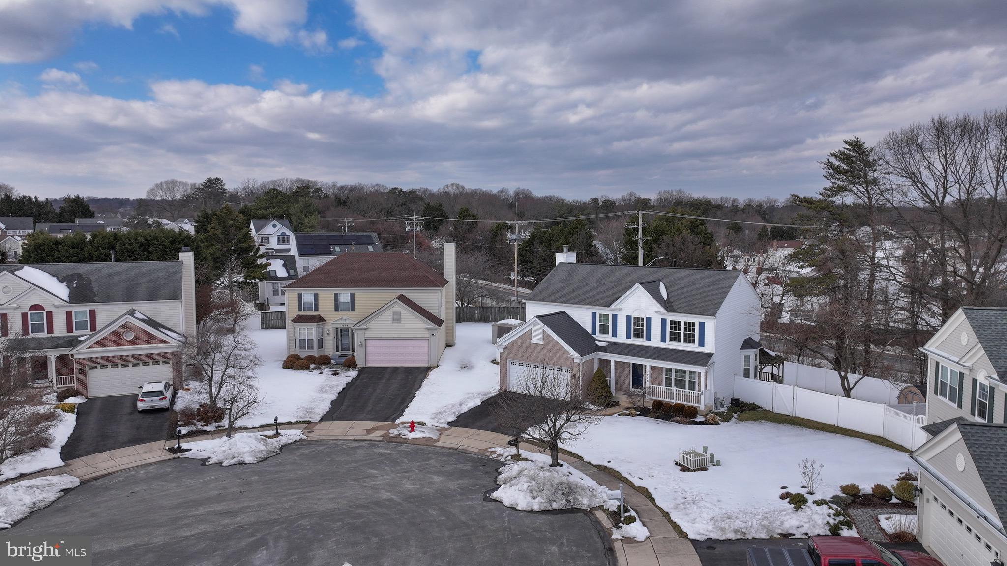 THE PROVINCES - Residential