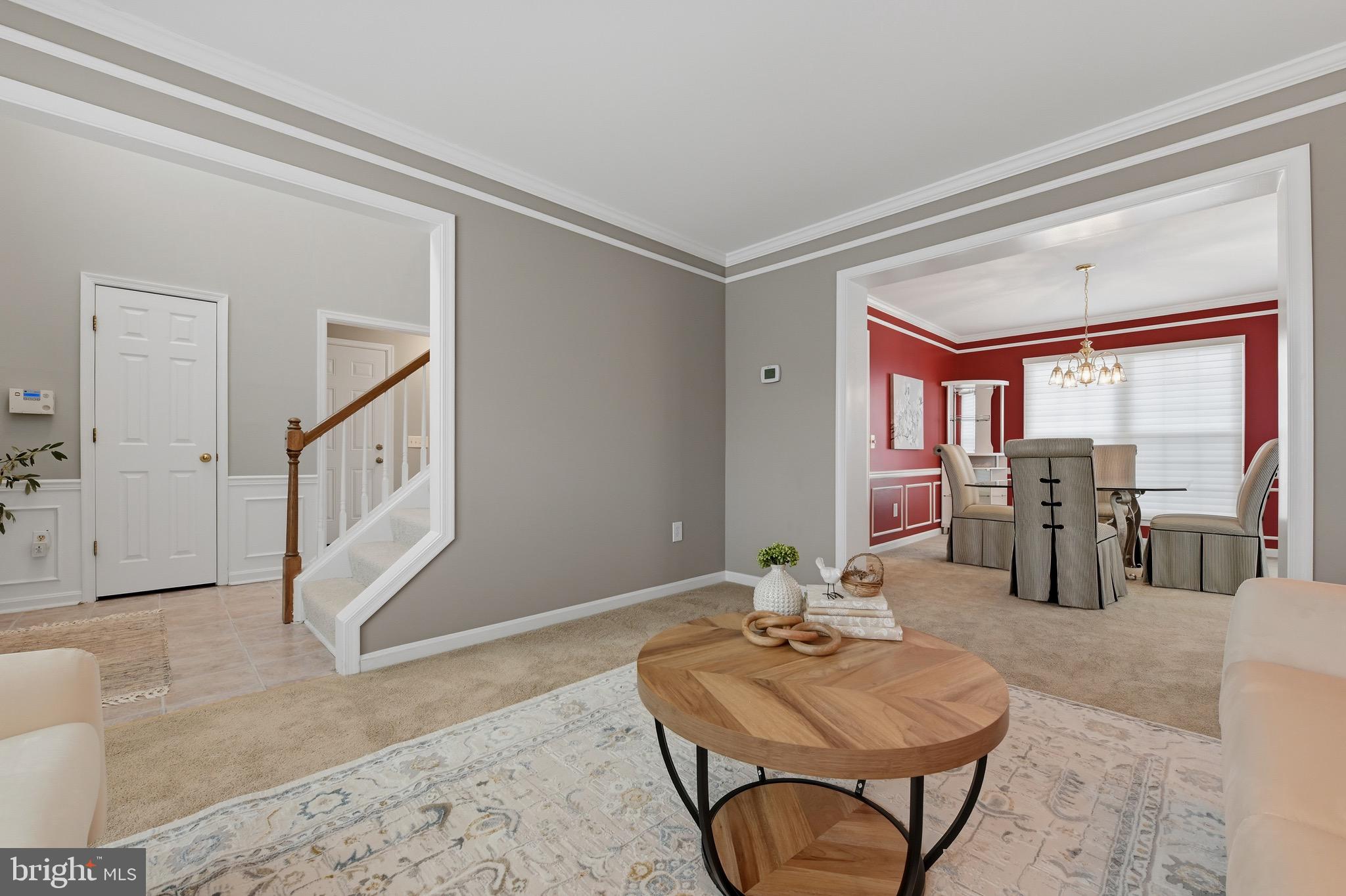 THE PROVINCES - Residential