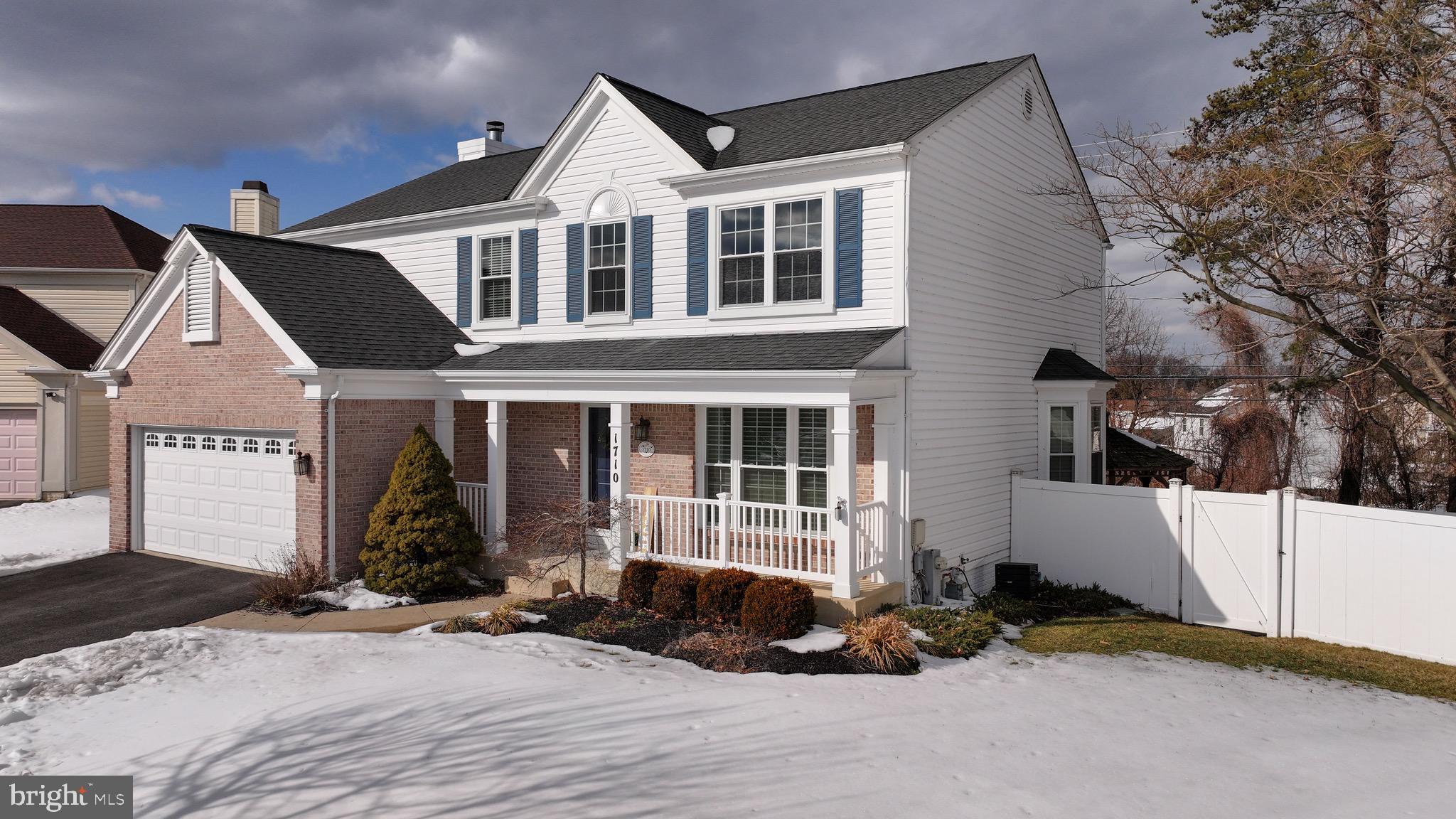 THE PROVINCES - Residential