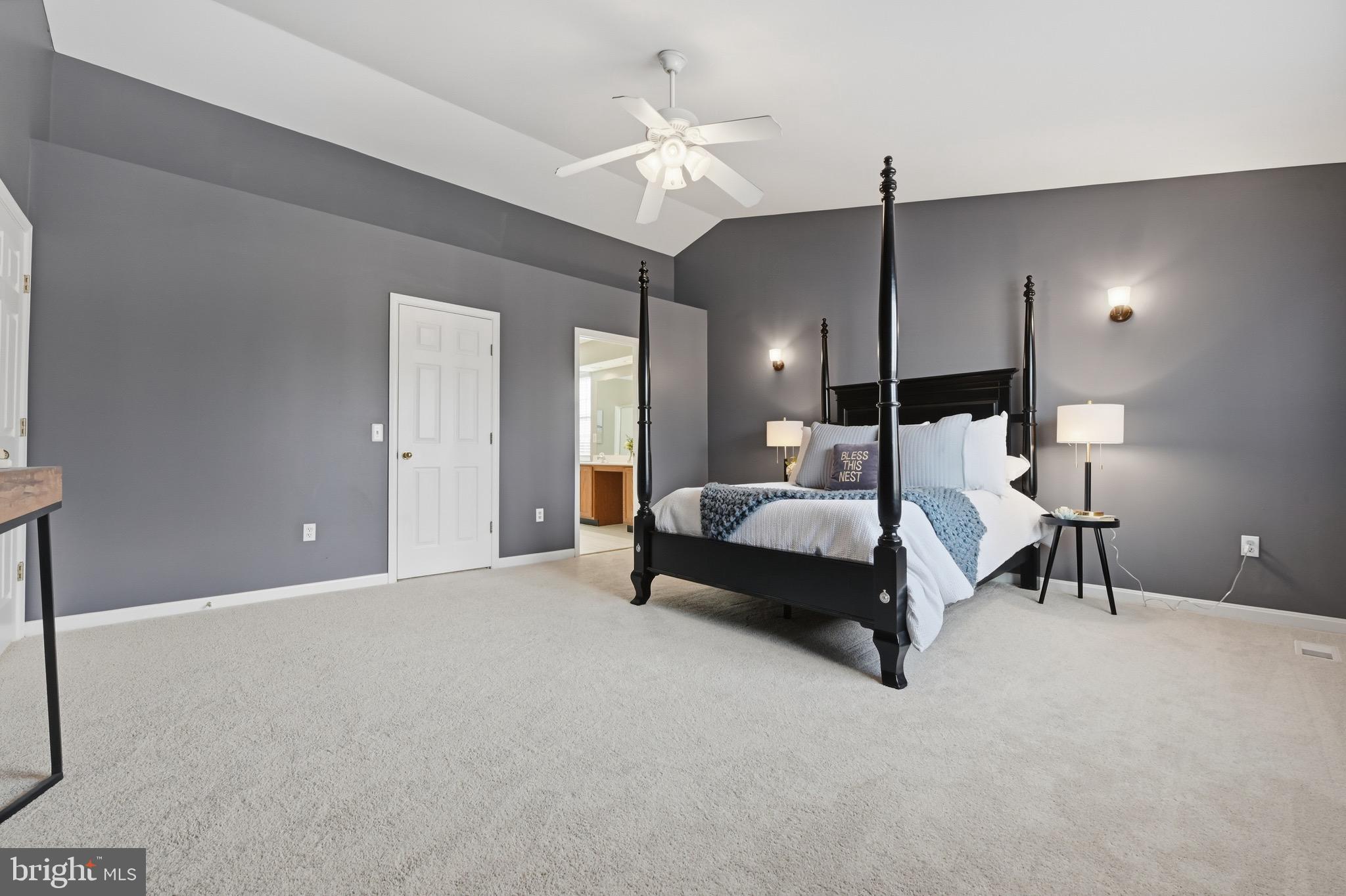 THE PROVINCES - Residential