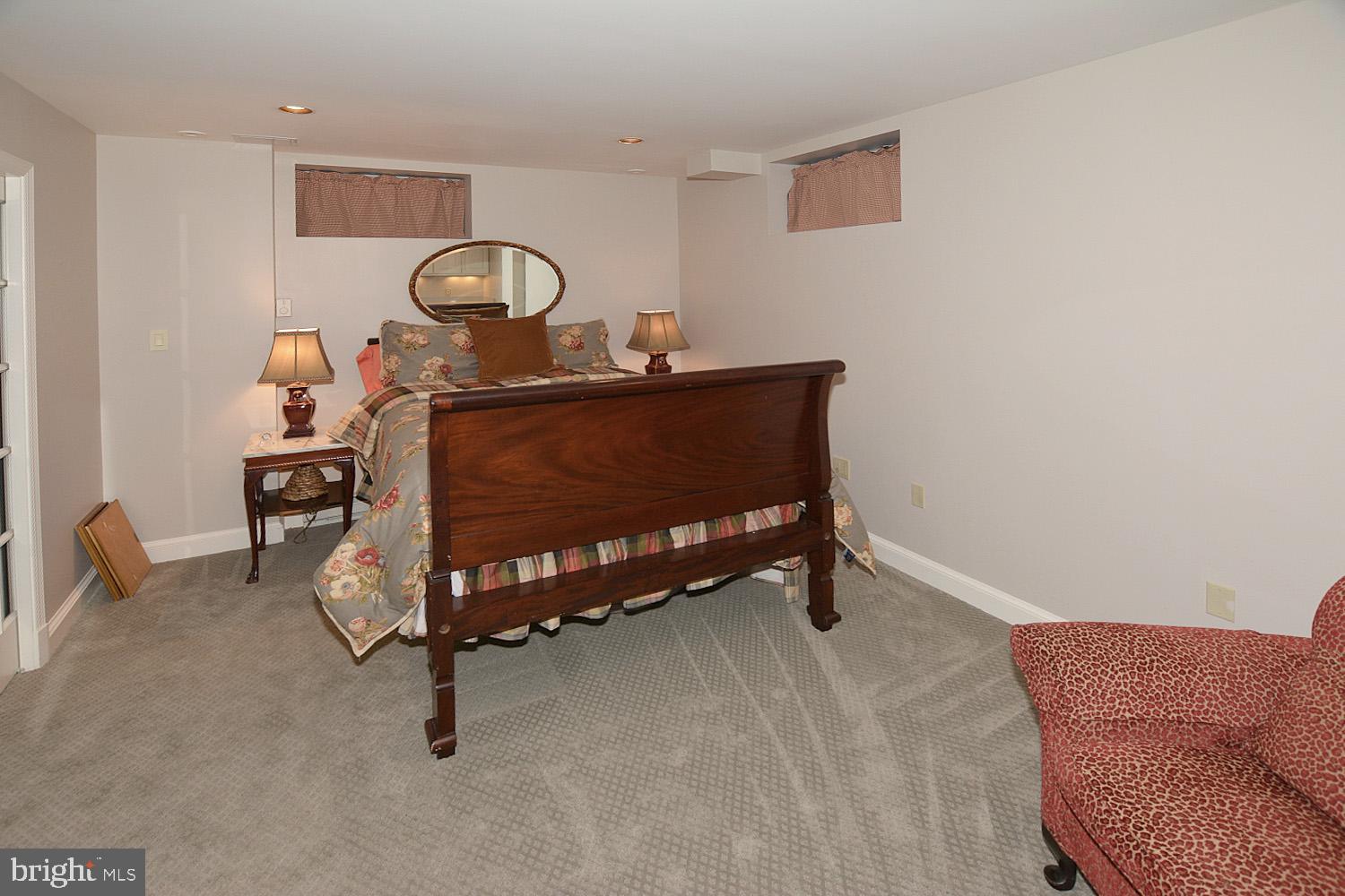 BELLEVUE FOREST - Residential