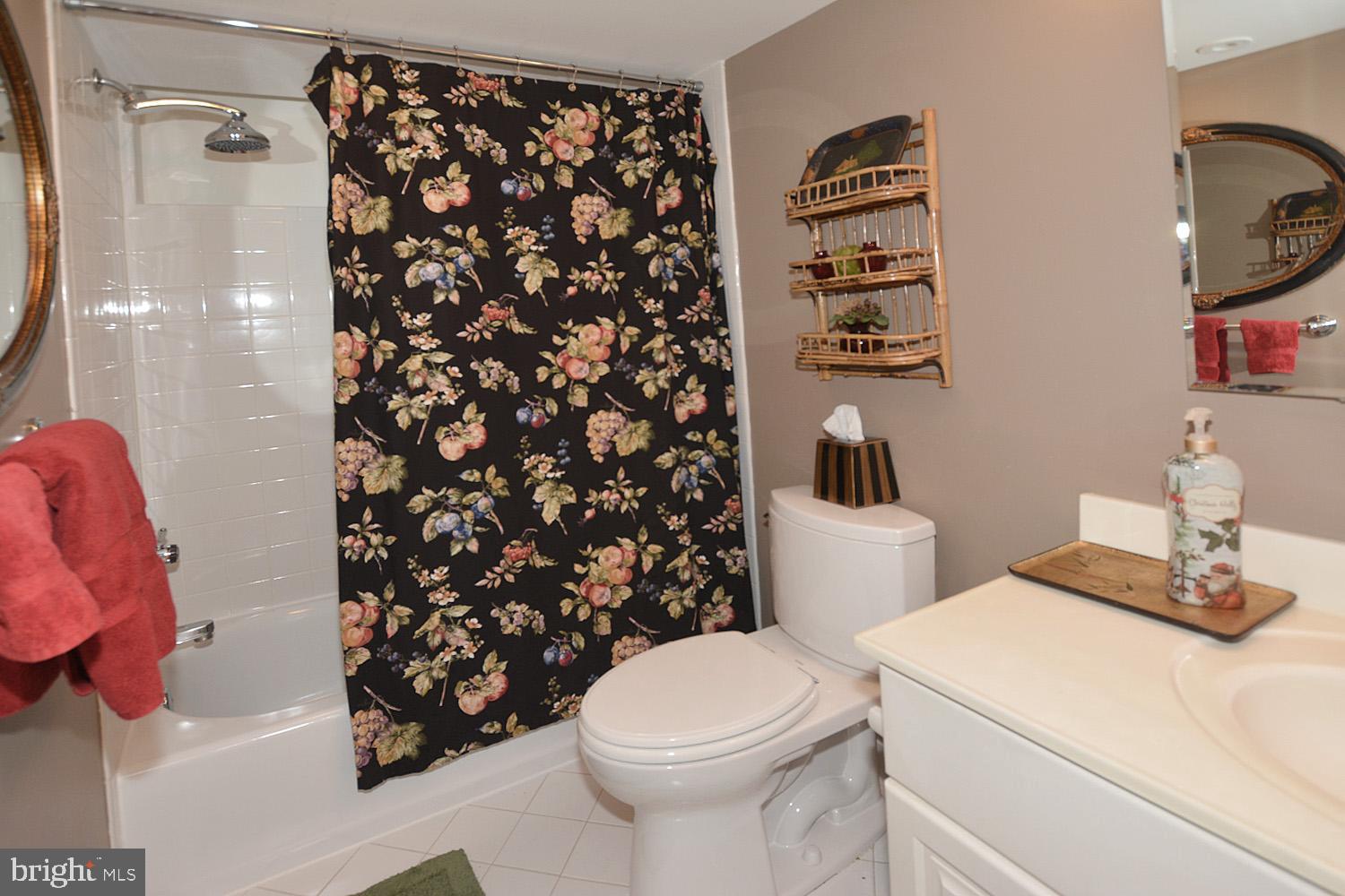 BELLEVUE FOREST - Residential