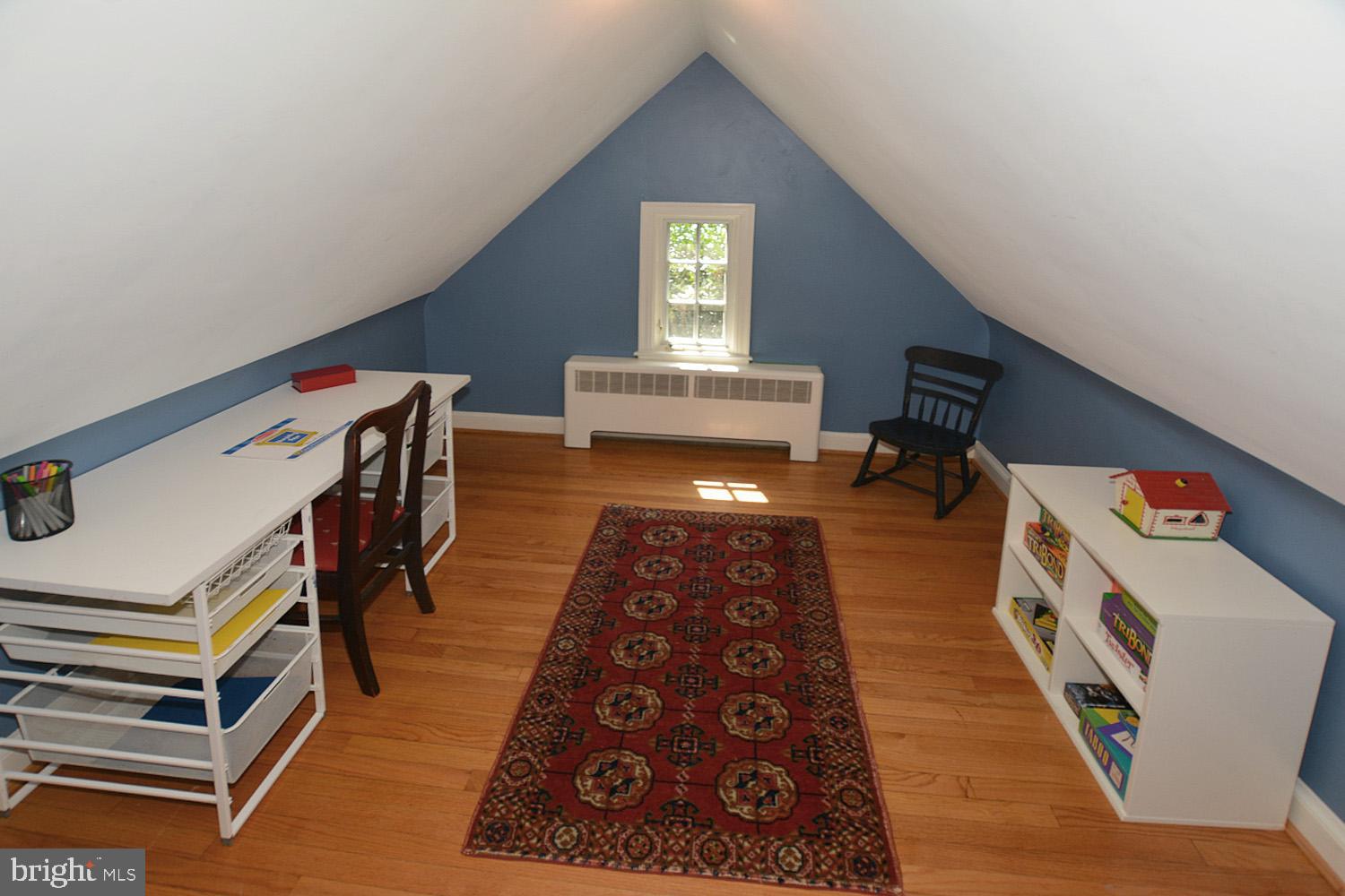 BELLEVUE FOREST - Residential