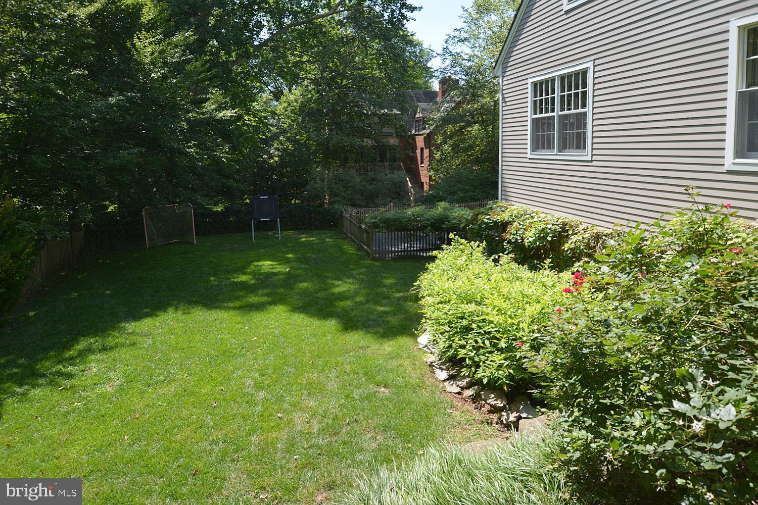 BELLEVUE FOREST - Residential