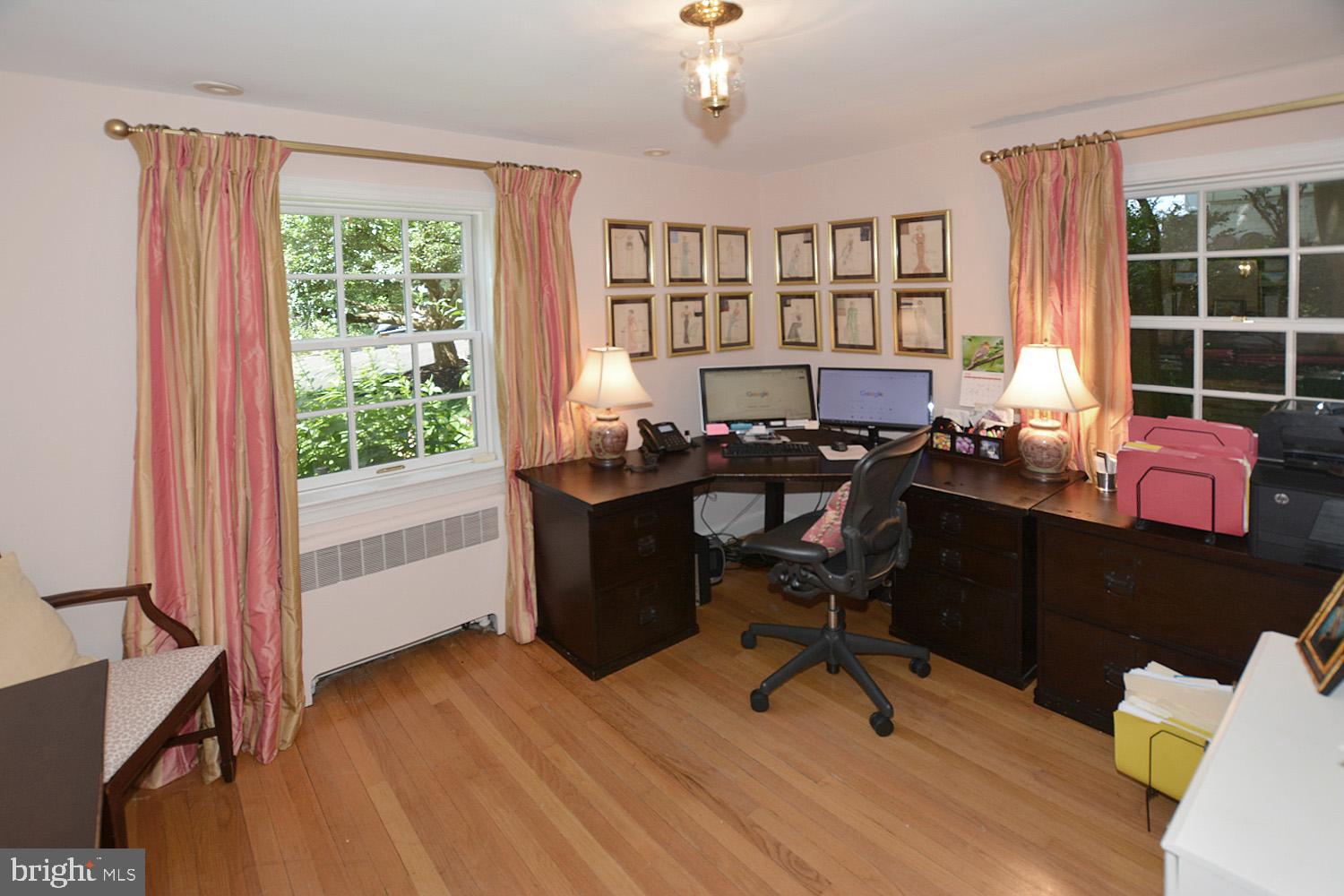 BELLEVUE FOREST - Residential