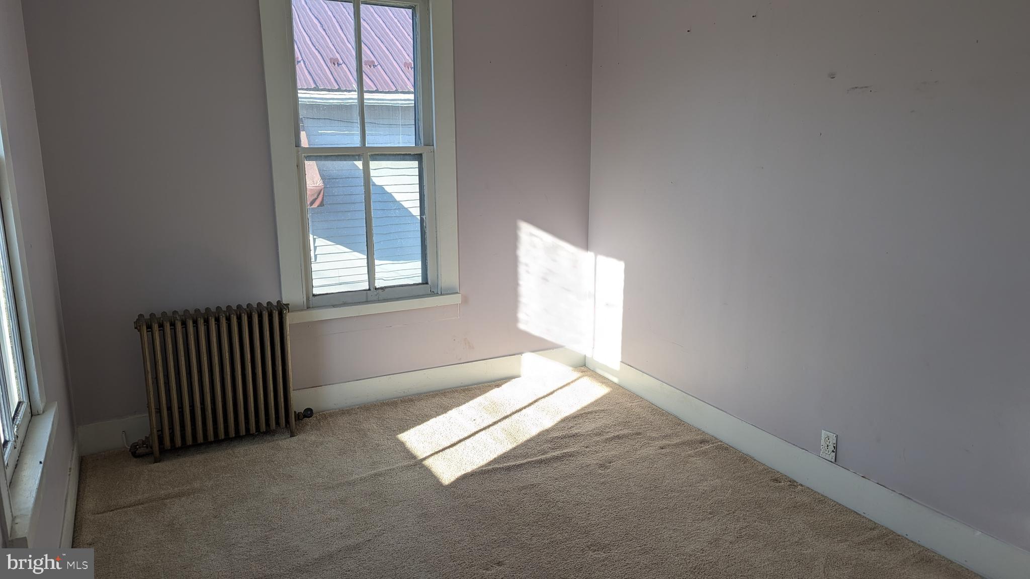 HOWARD - Residential