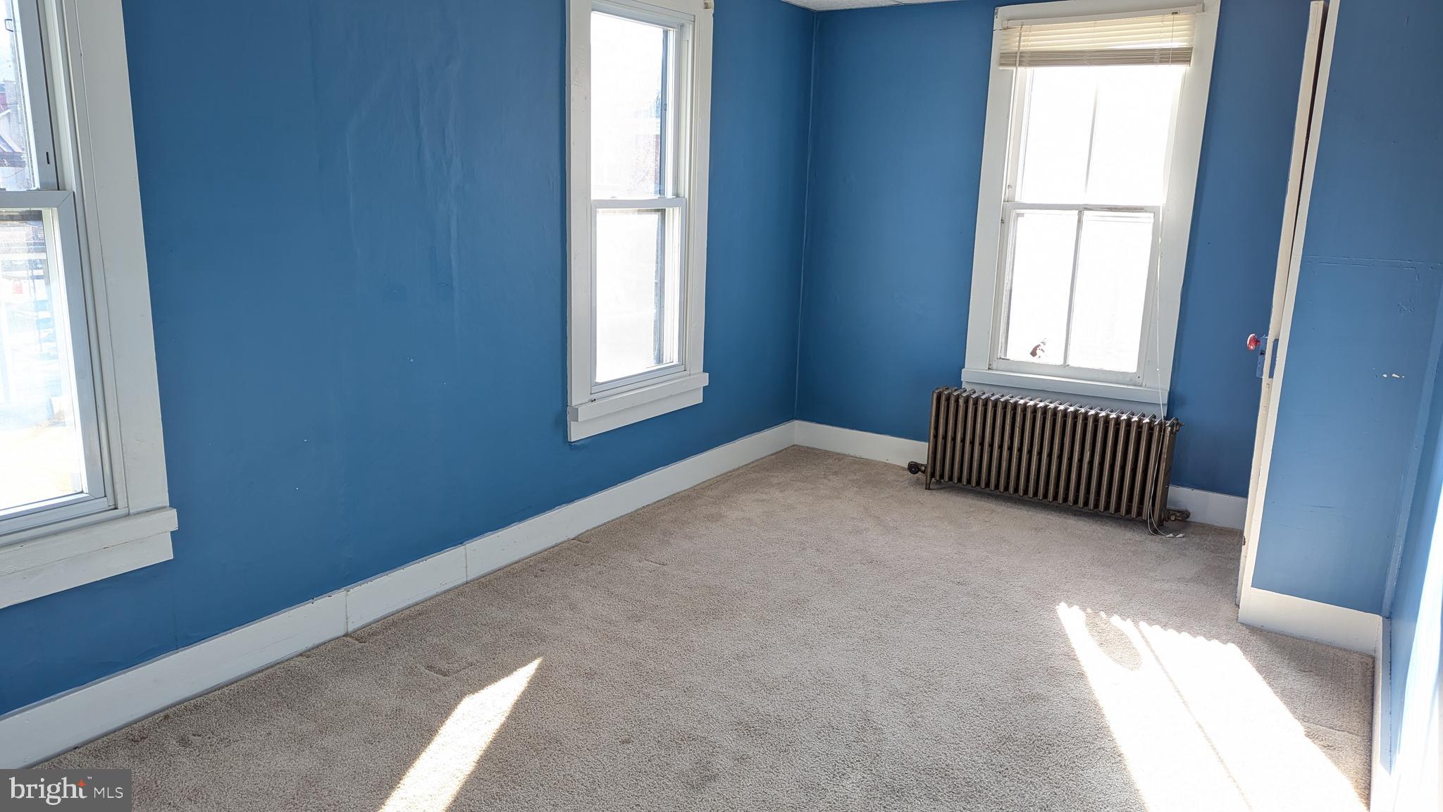 HOWARD - Residential