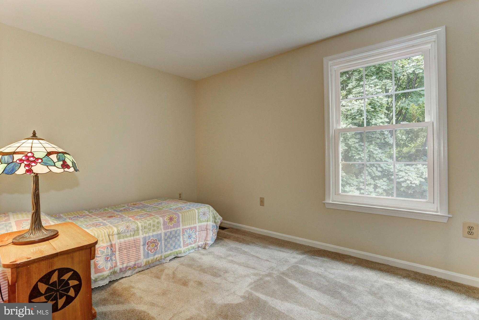 DERWOOD STATION - Residential