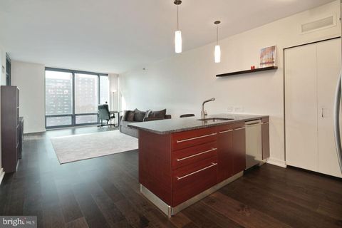Condo For Sale - 2101 Market Street #805<br/> PHILADELPHIA, PA 19103