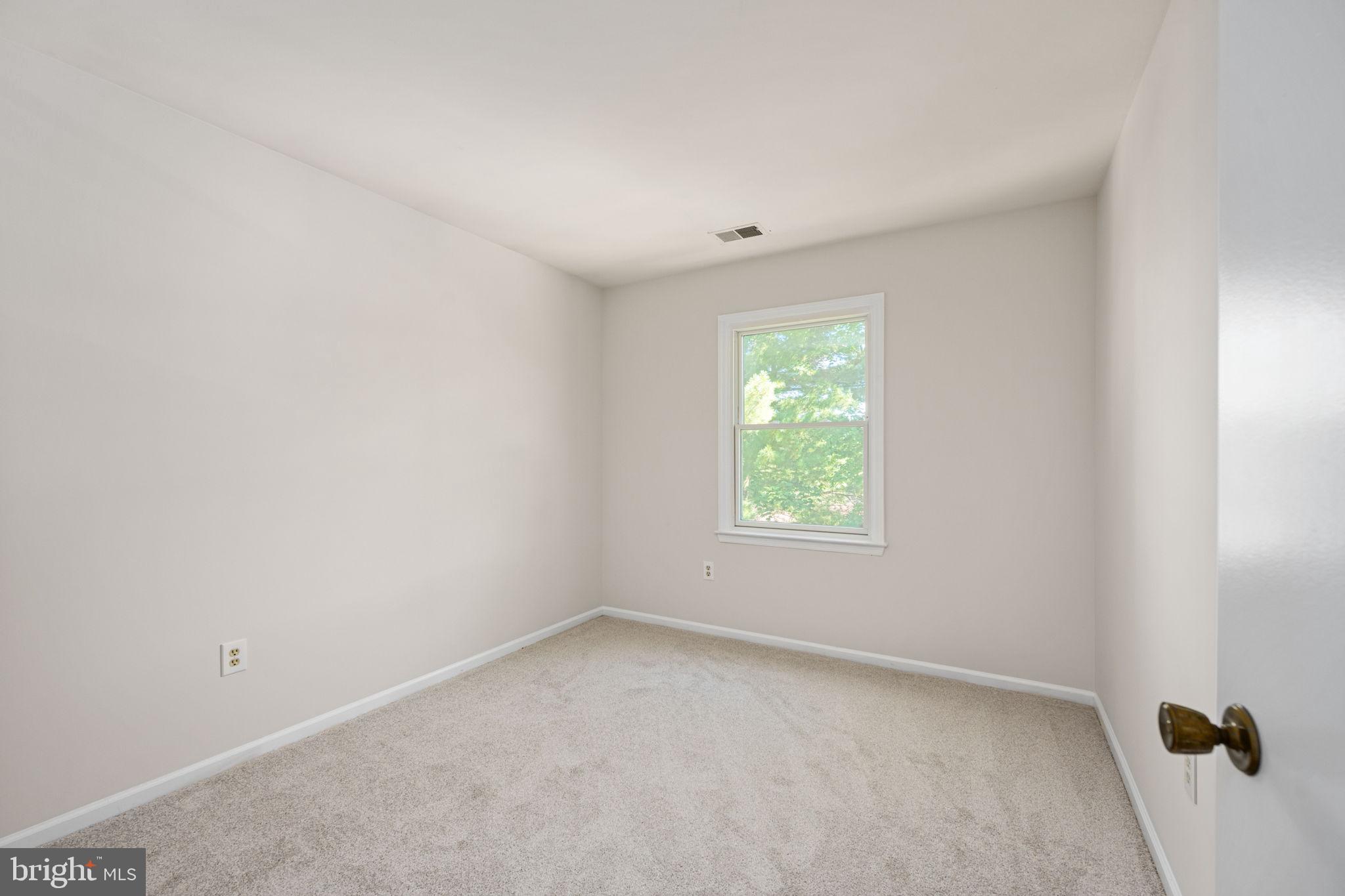 SIGNAL HILL - Residential