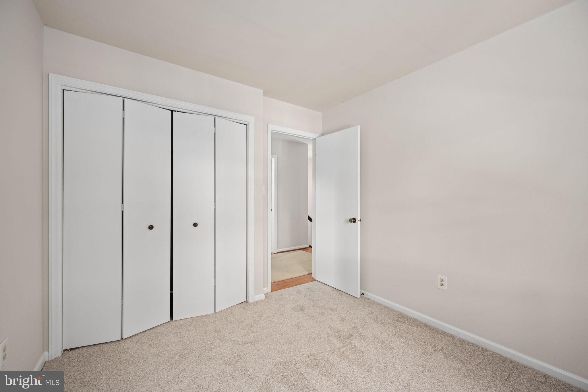 SIGNAL HILL - Residential