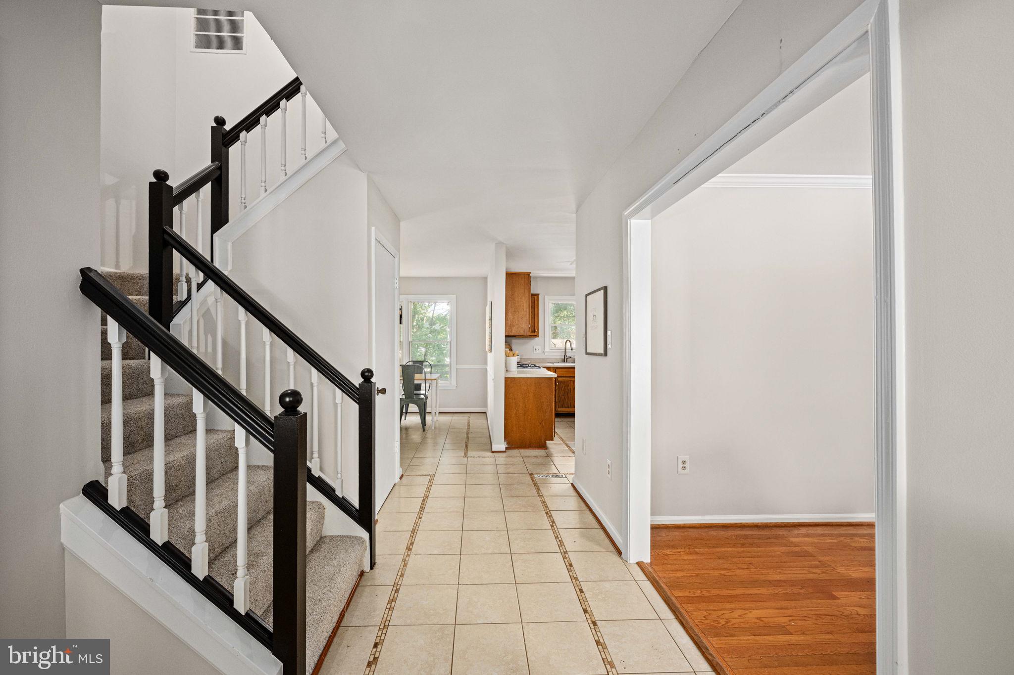 SIGNAL HILL - Residential