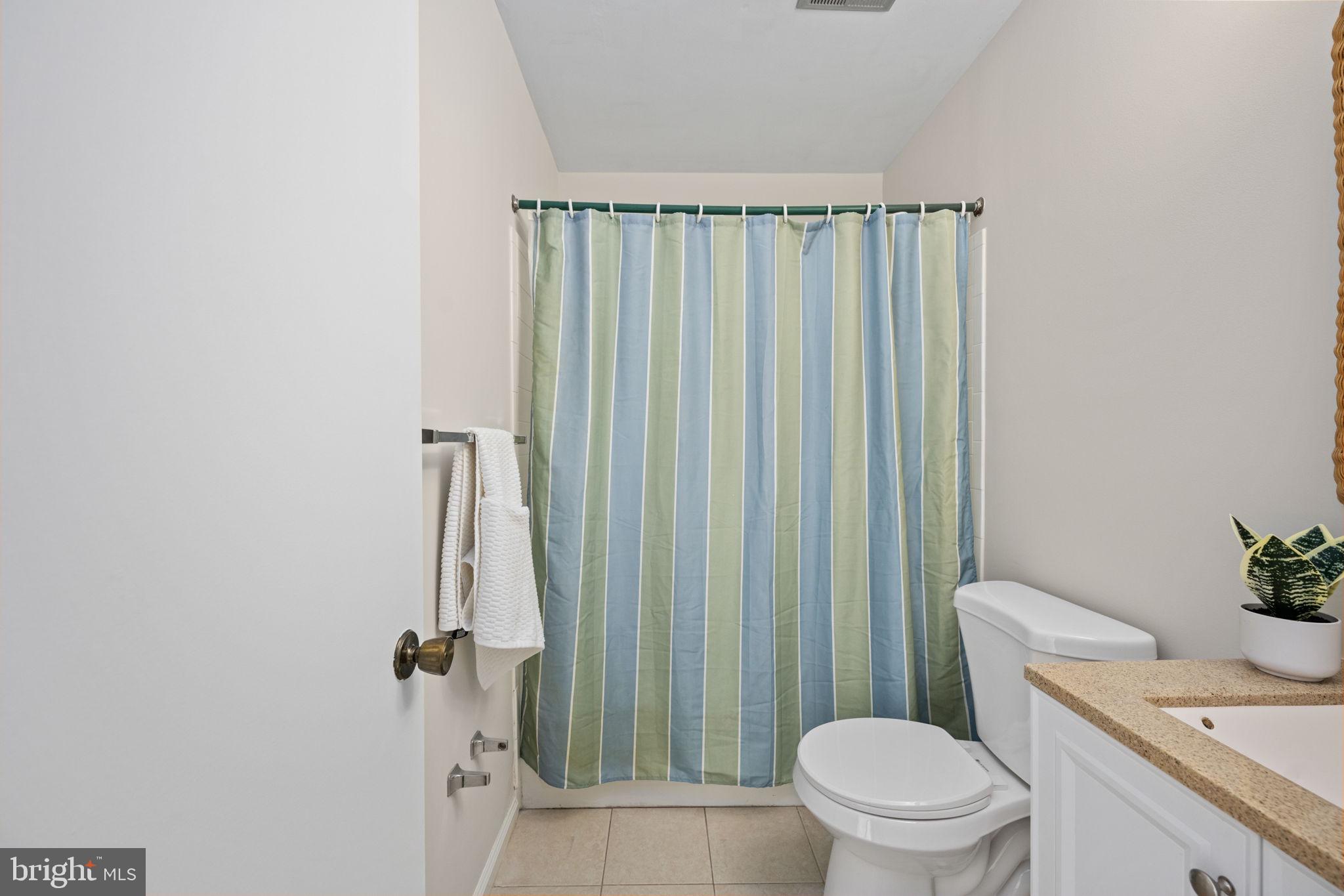 SIGNAL HILL - Residential