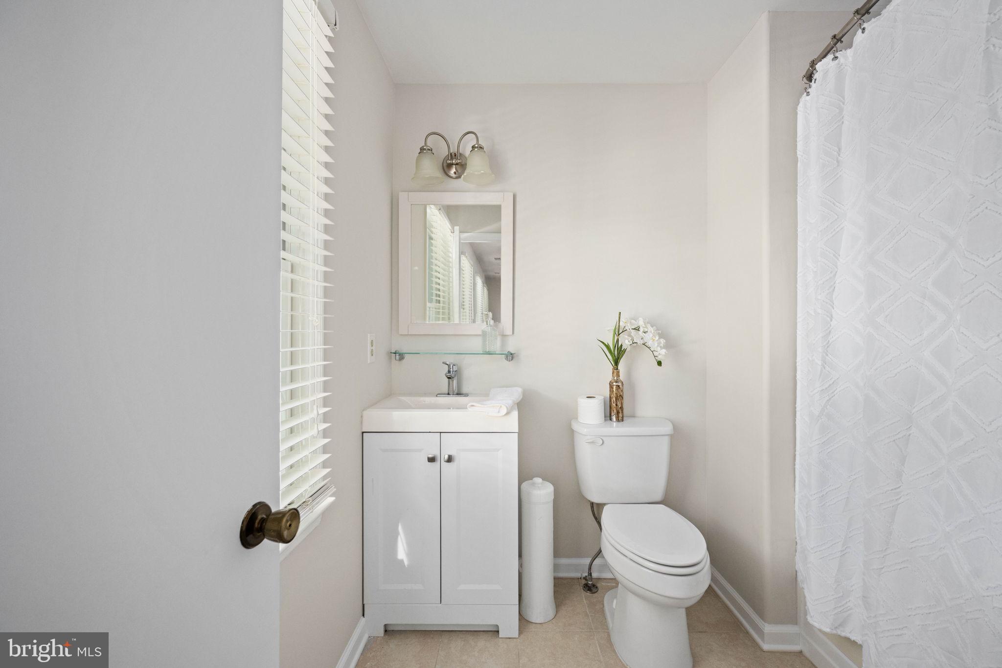 SIGNAL HILL - Residential