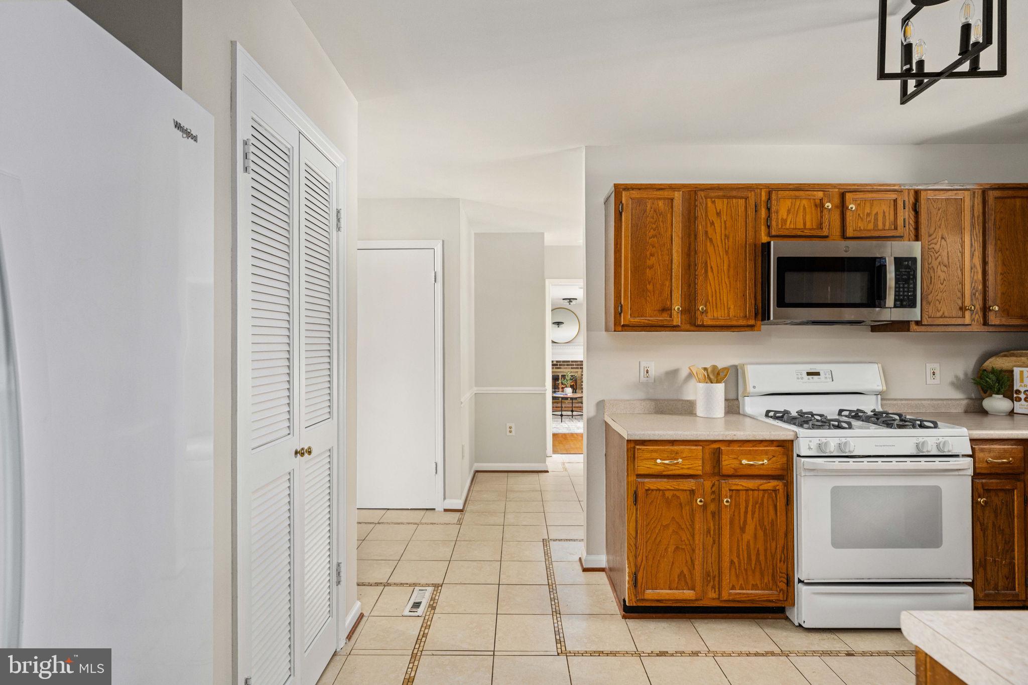 SIGNAL HILL - Residential