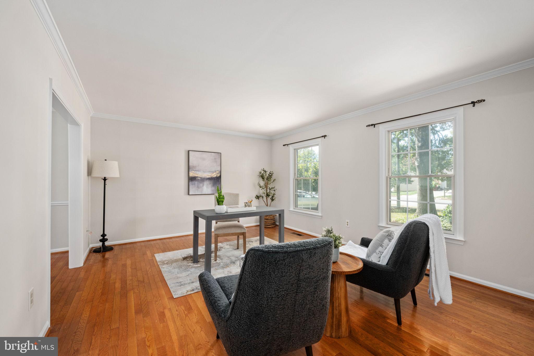 SIGNAL HILL - Residential