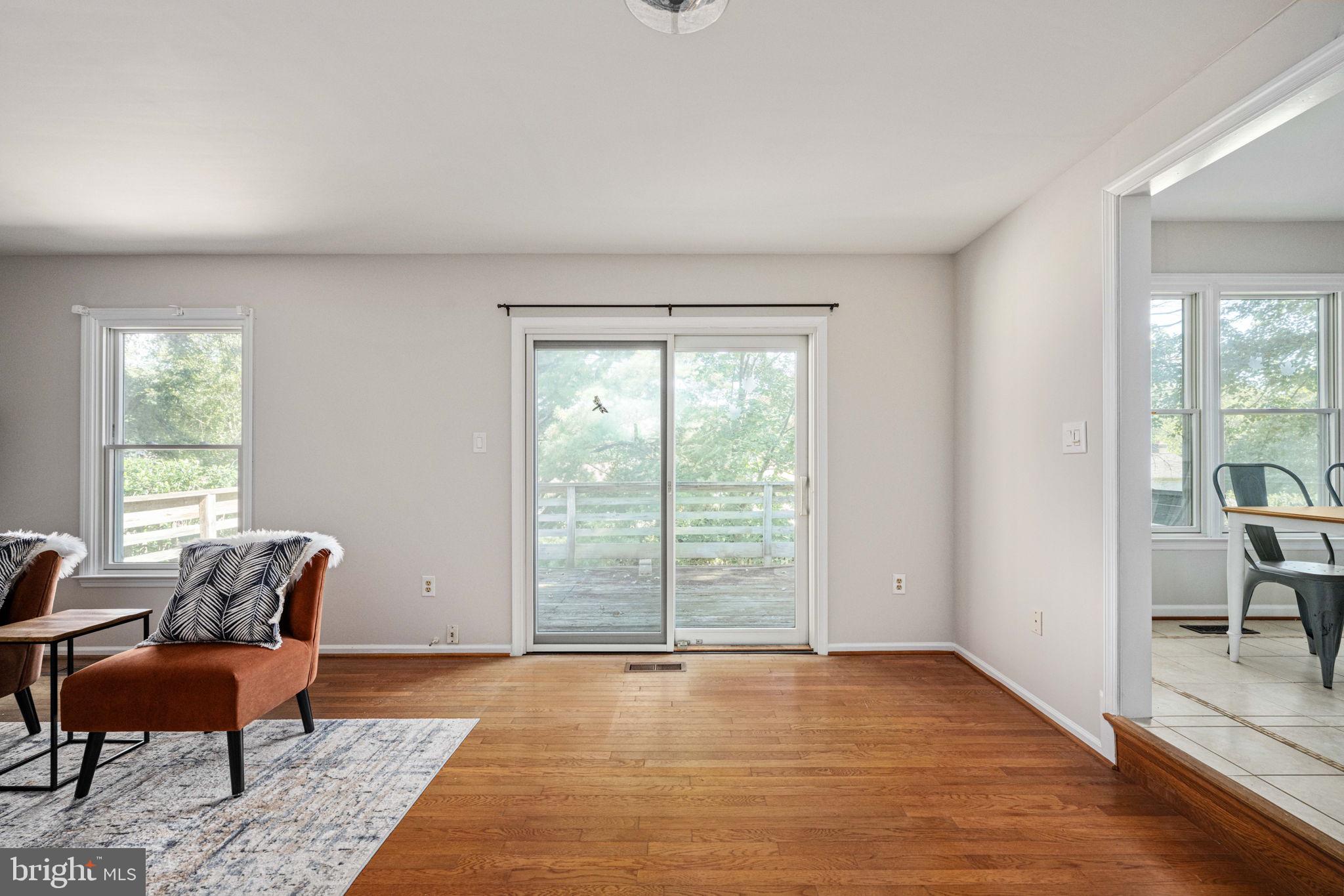 SIGNAL HILL - Residential