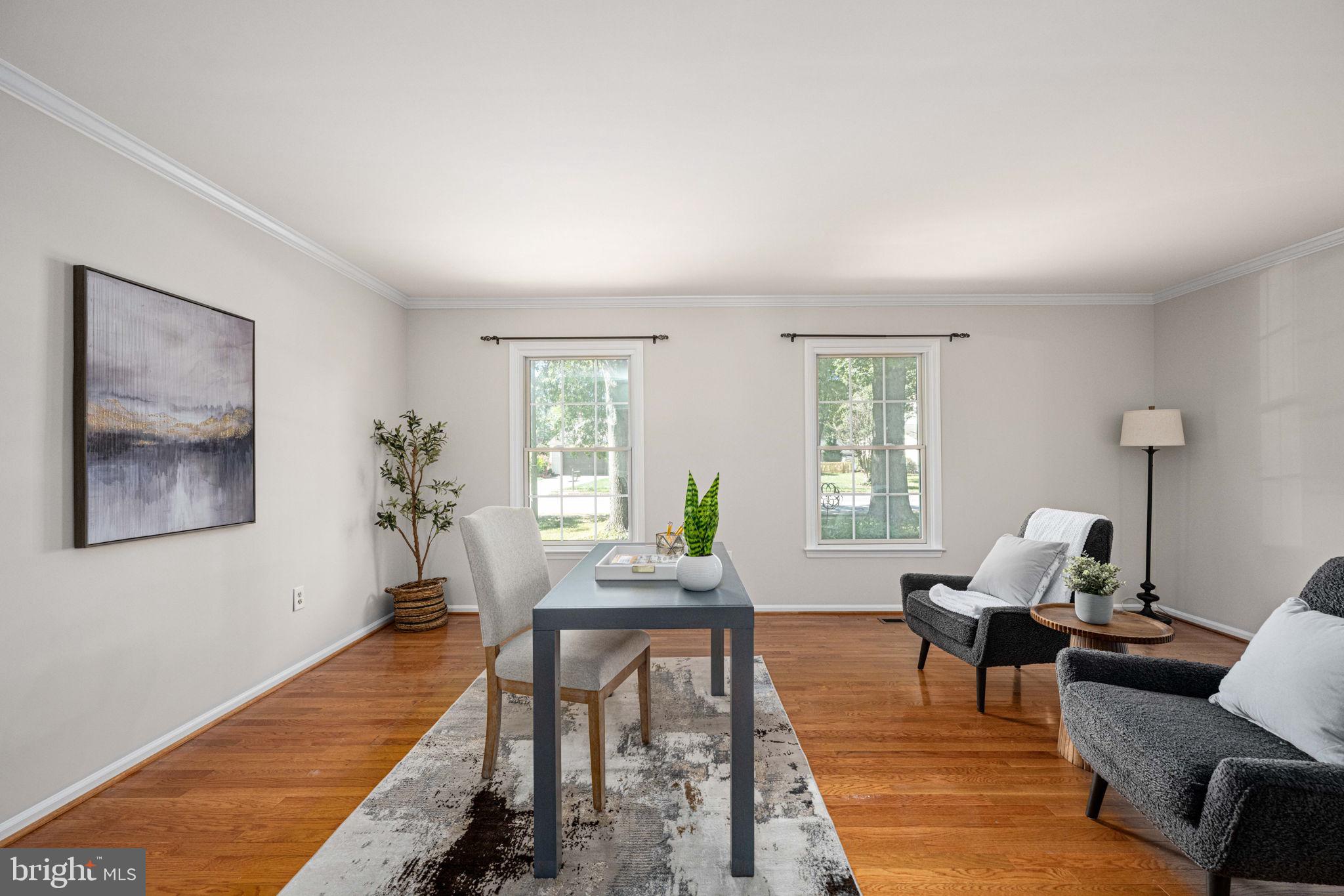 SIGNAL HILL - Residential