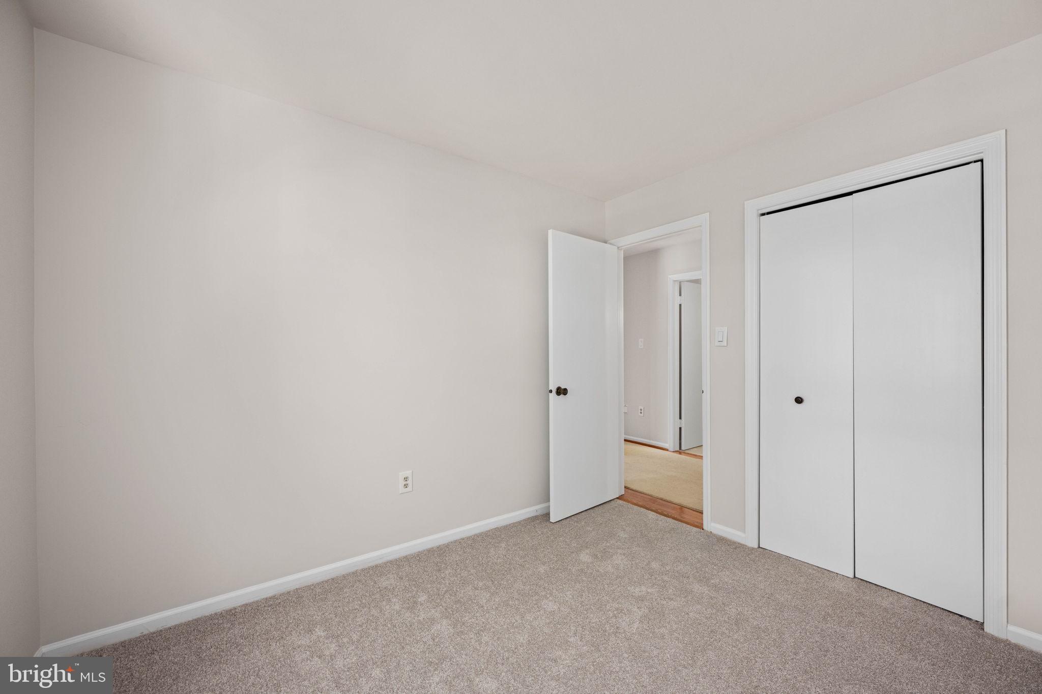 SIGNAL HILL - Residential