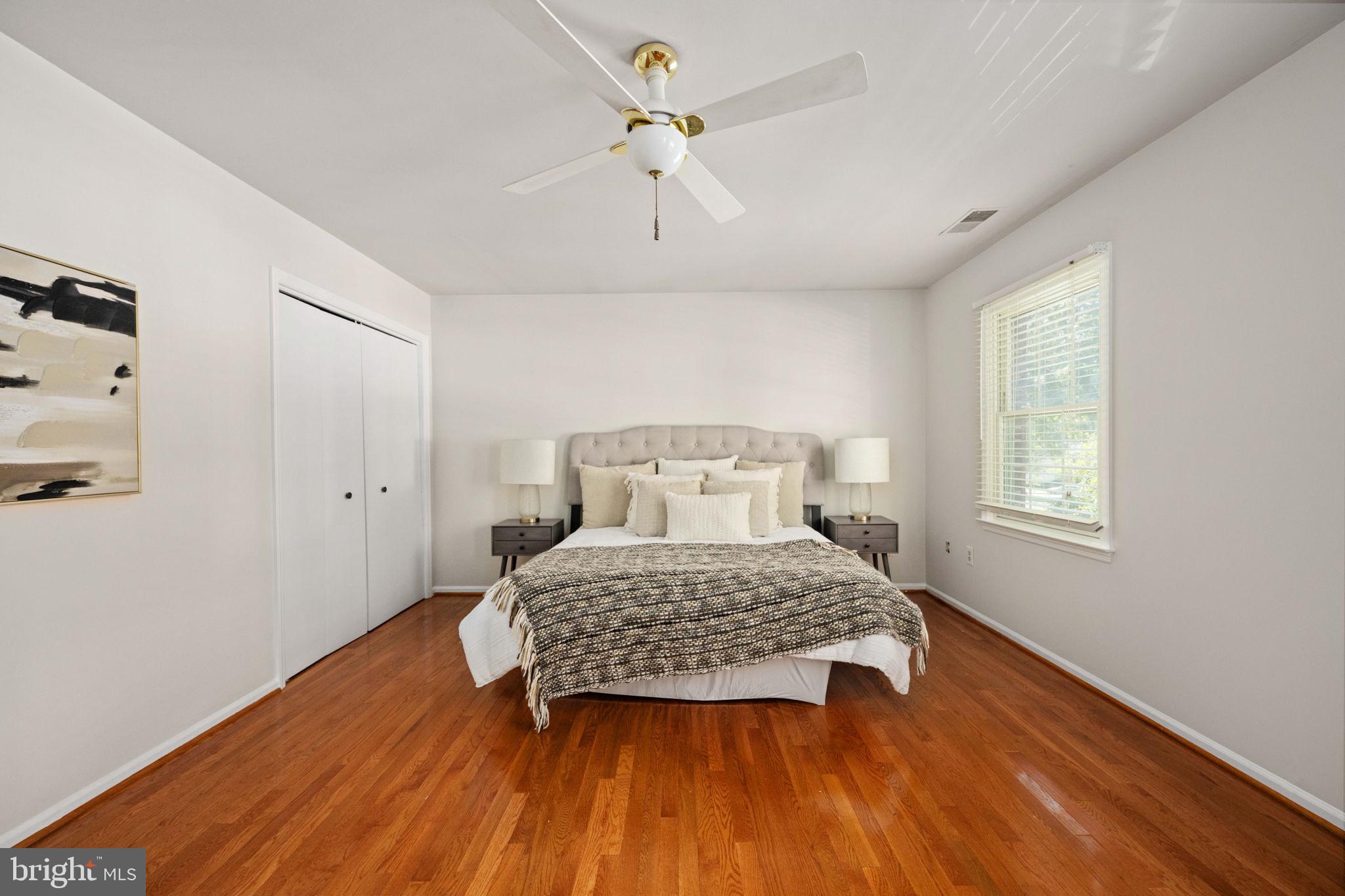 SIGNAL HILL - Residential