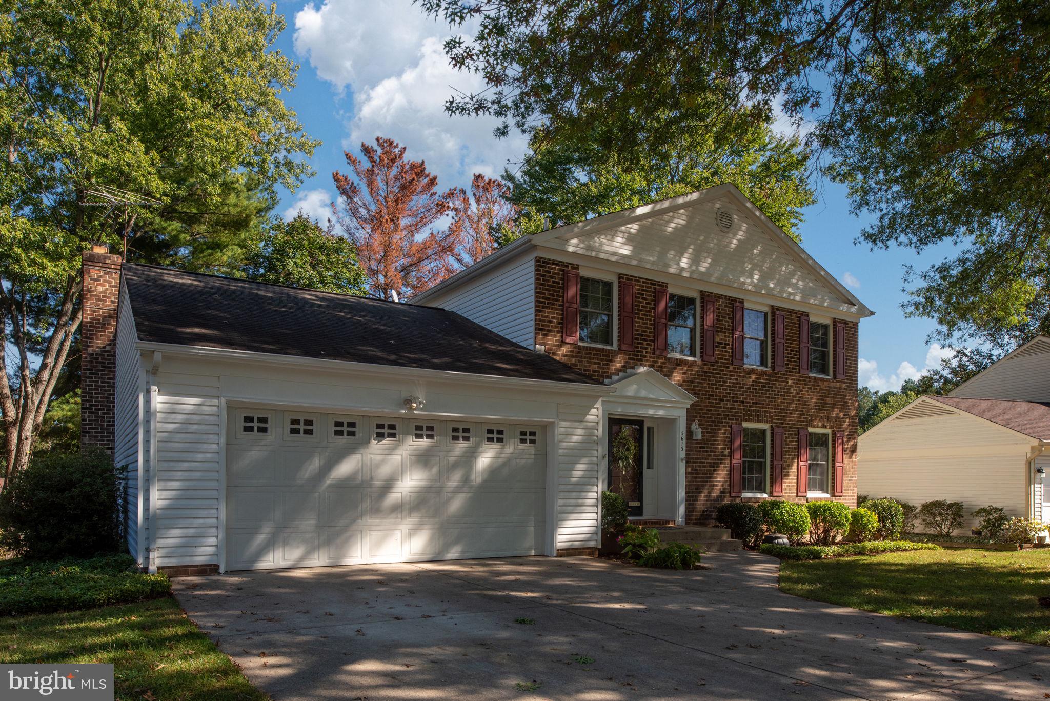 SIGNAL HILL - Residential