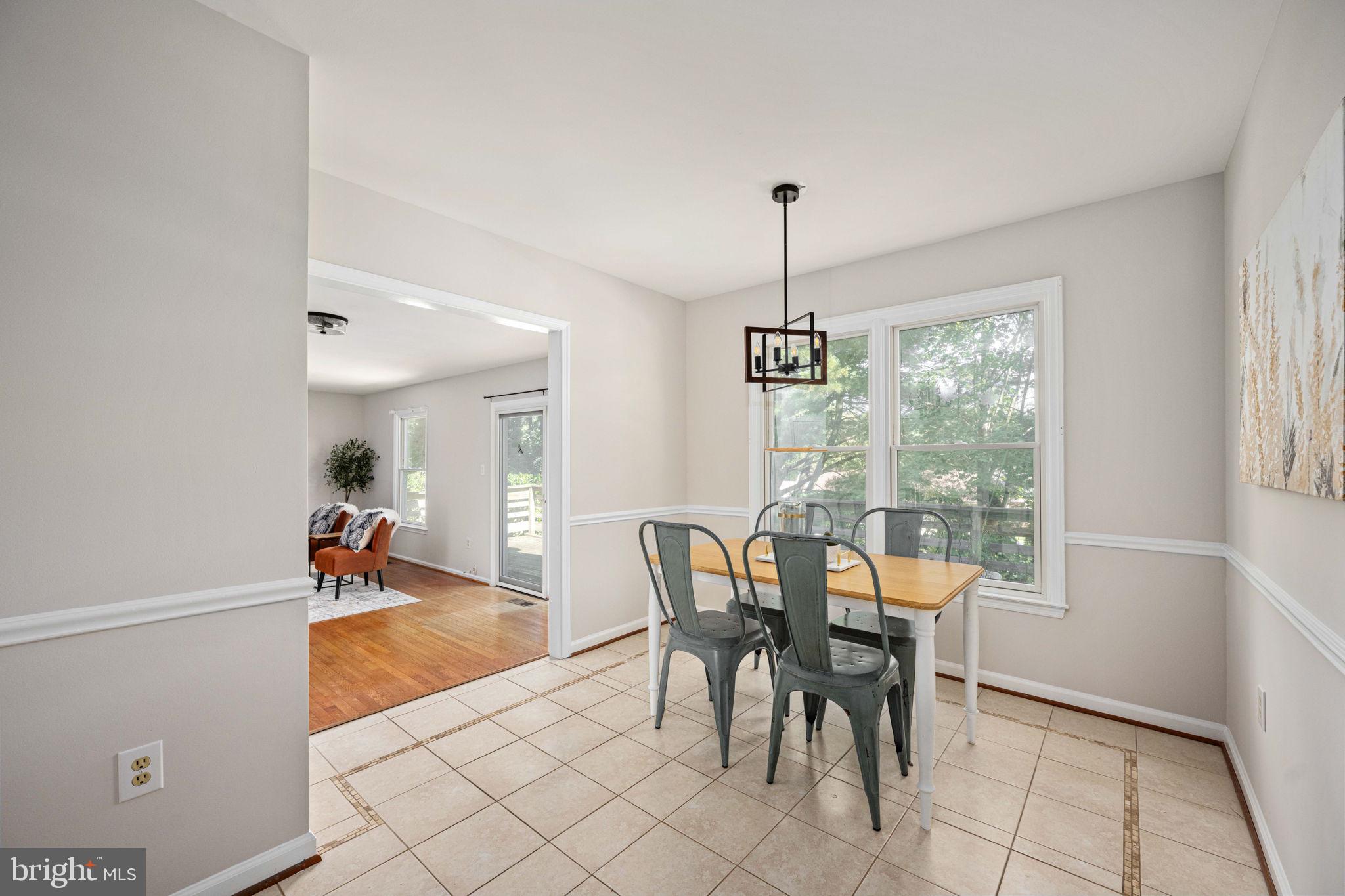 SIGNAL HILL - Residential