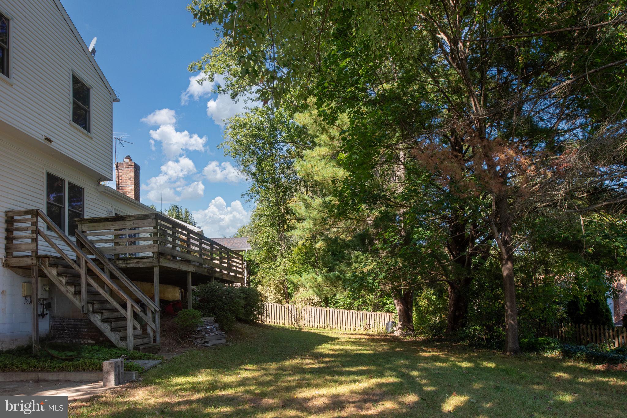 SIGNAL HILL - Residential