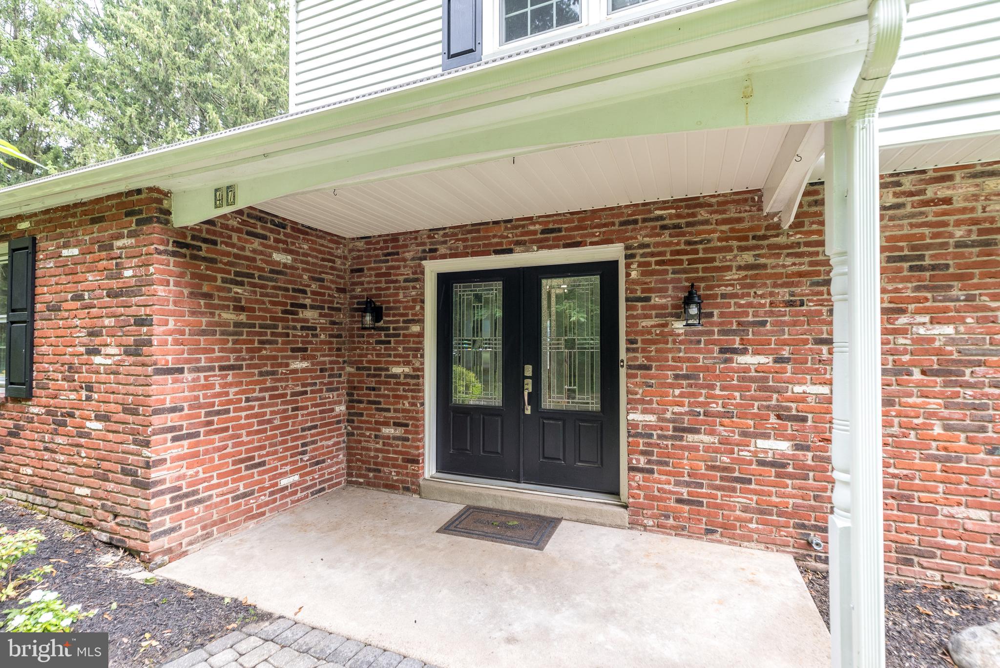 WOODS OF SANDY RID - Residential