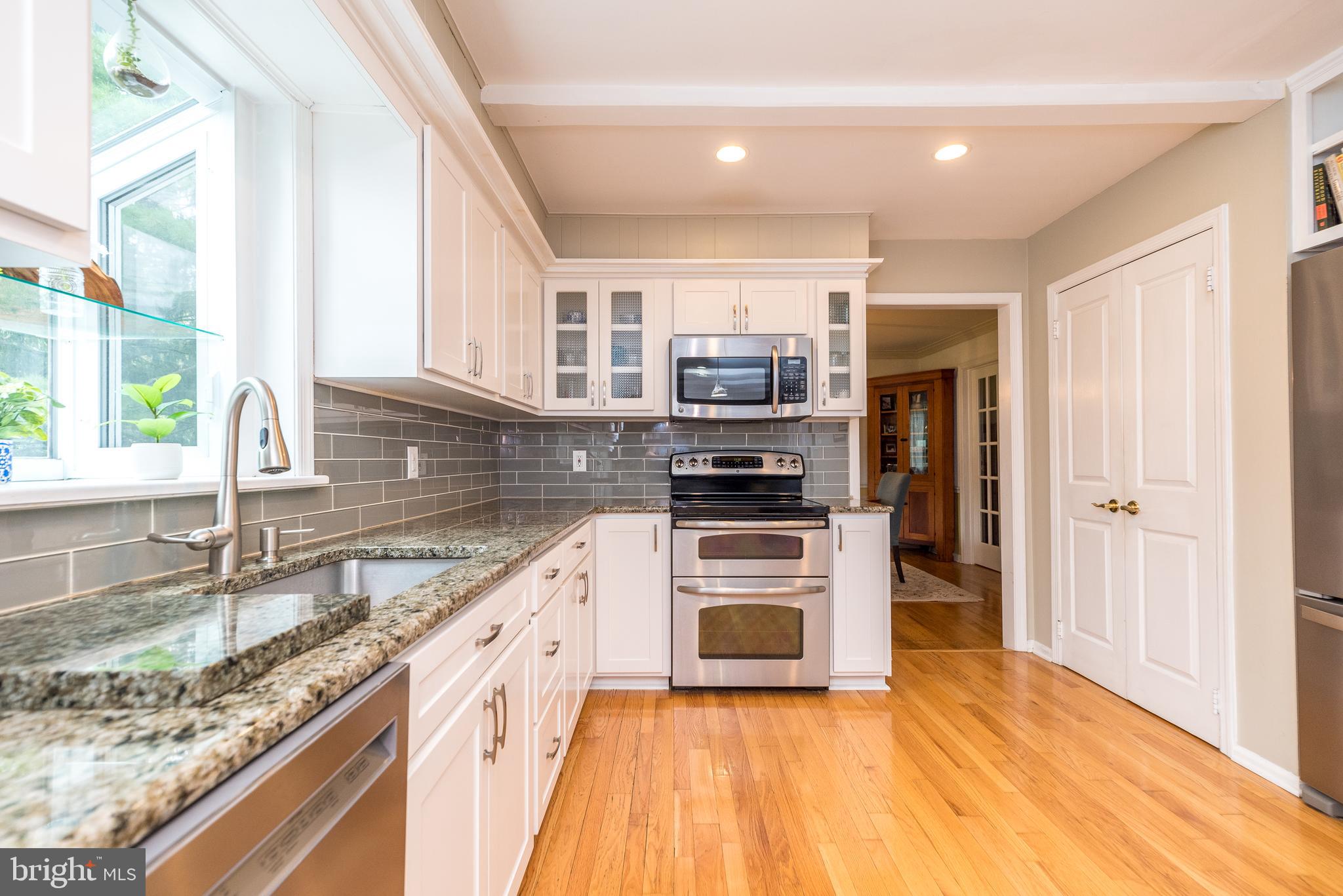 WOODS OF SANDY RID - Residential