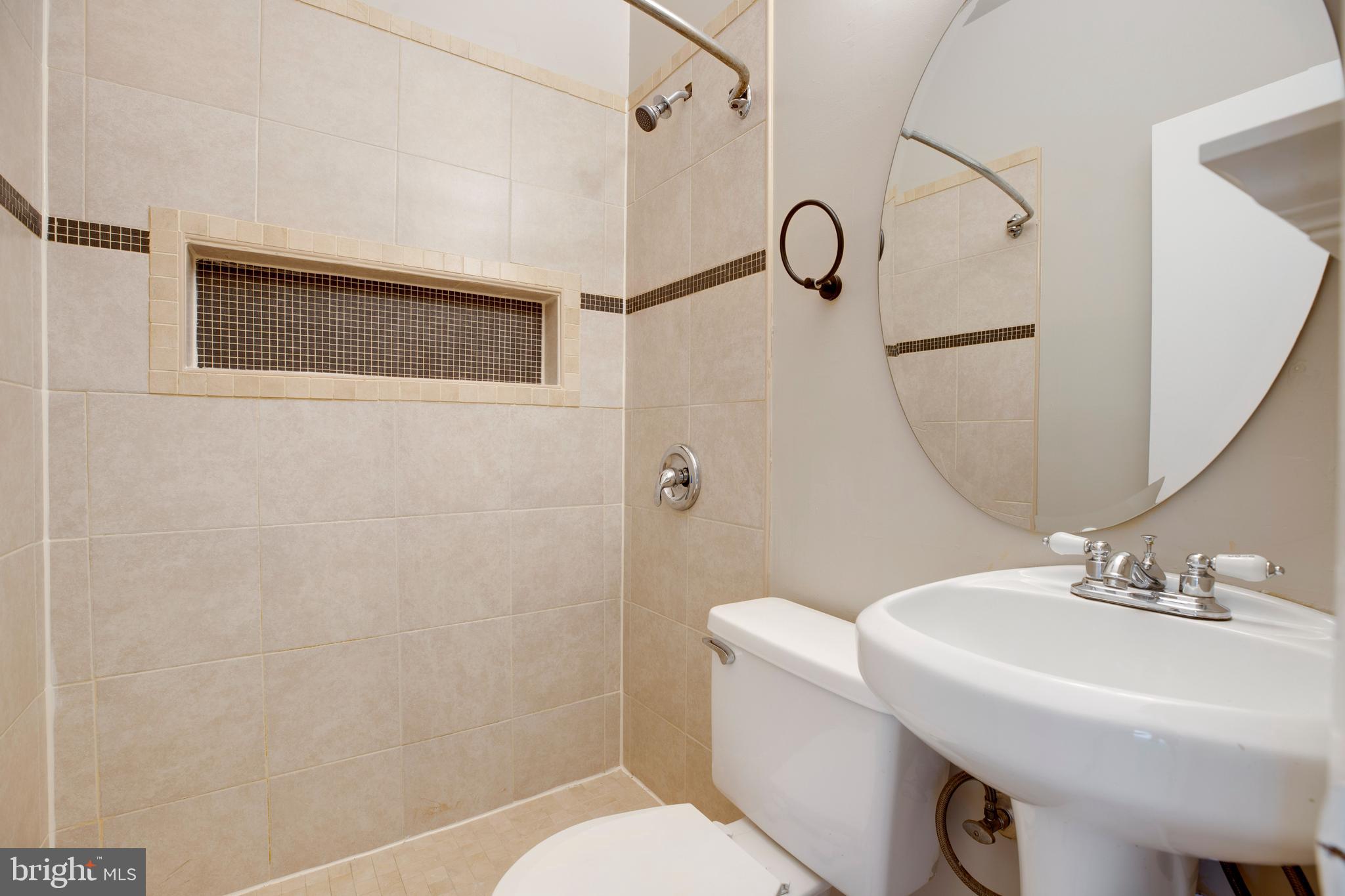 INVERNESS NORTH - Residential