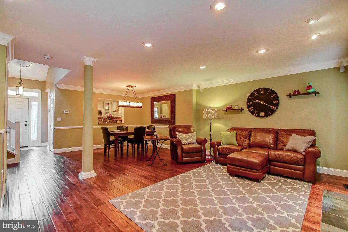 RIVA TRACE - Residential Lease