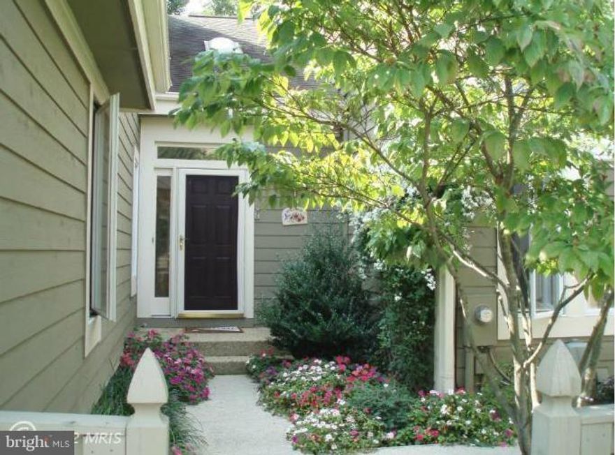 For RENT in Riva Trace.  Tons of upgrades including gourmet kitchen w/ white cabinets, granite counter tops, hand scraped style wood flrs, stone fireplace, skylight, master suite w/ gorgeous over-sized shower w/ glass door enclosure, cathedral ceilings, walk out basement w/ family room, den/possible 3rd bedroom, full bath.  Community has dock, kayak storage, tennis & basketball courts.