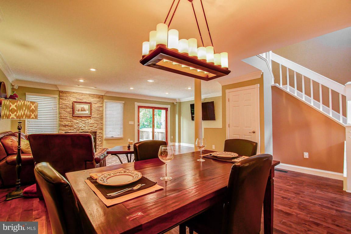 RIVA TRACE - Residential Lease