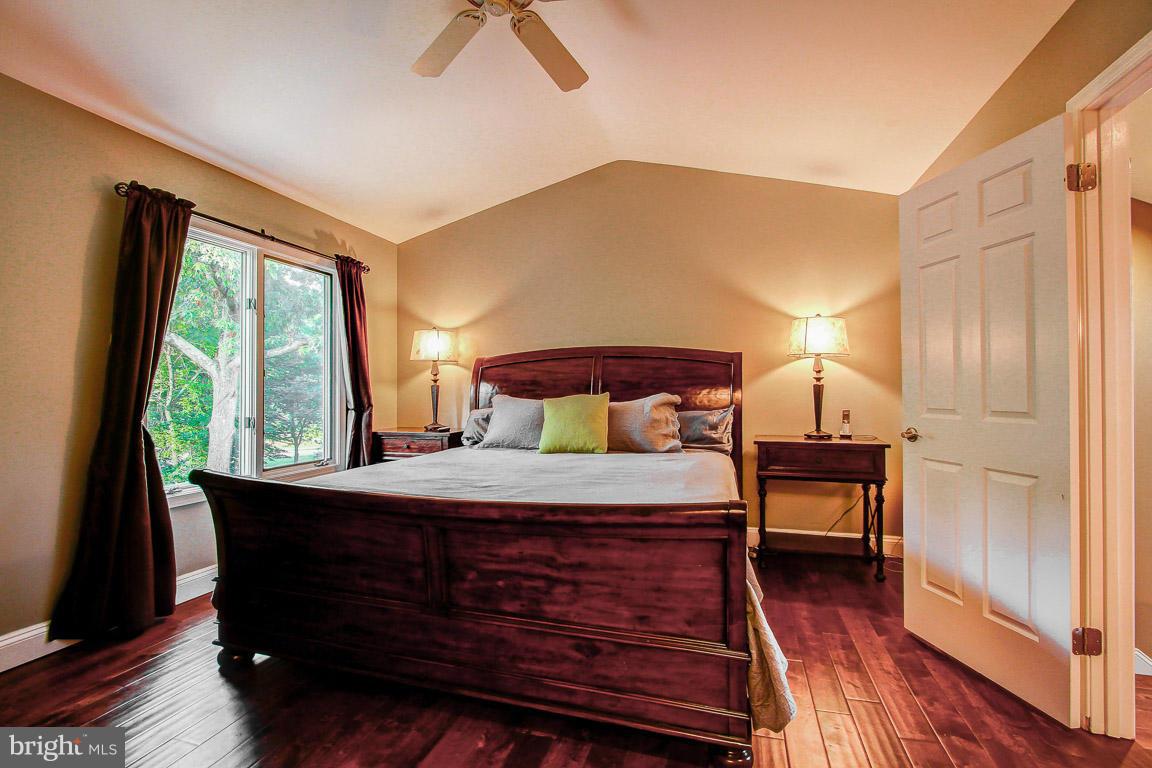 RIVA TRACE - Residential Lease