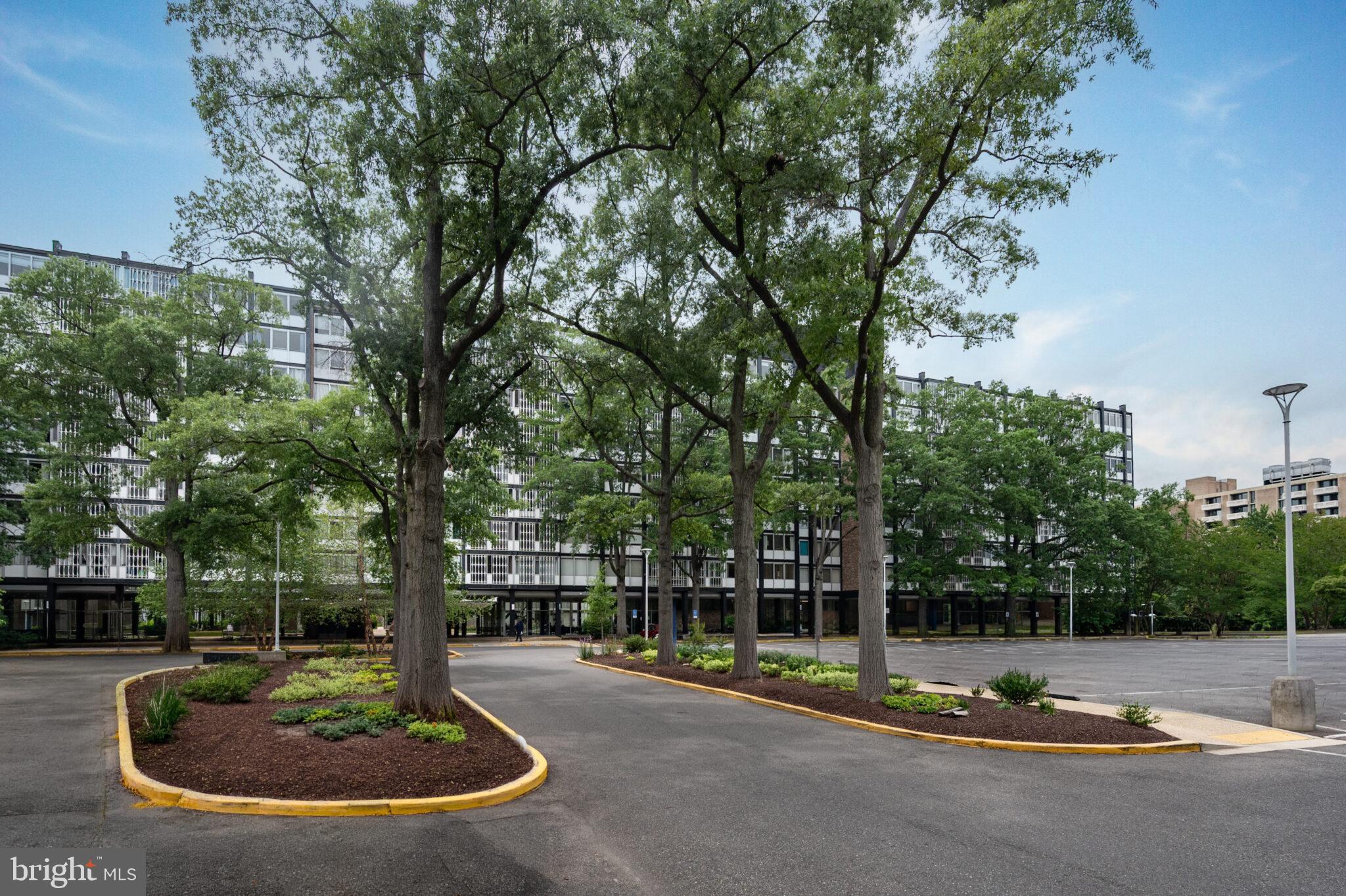 1301 DELAWARE AVENUE SW 812