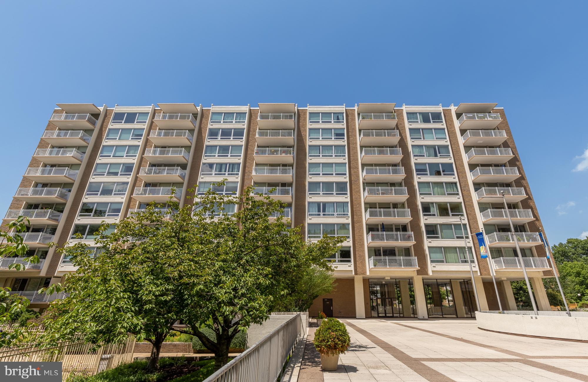 1425 4TH STREET SW A306