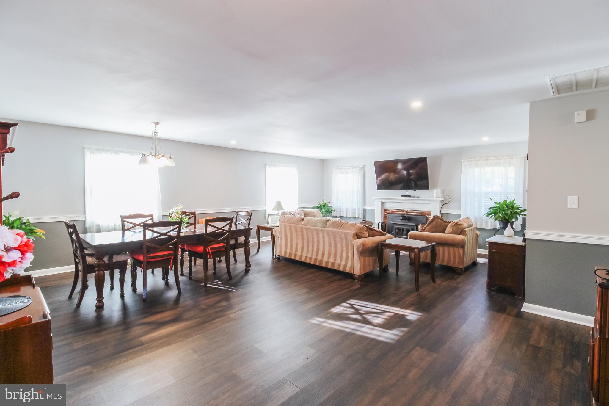 150 COUNTRY CLUB ROAD