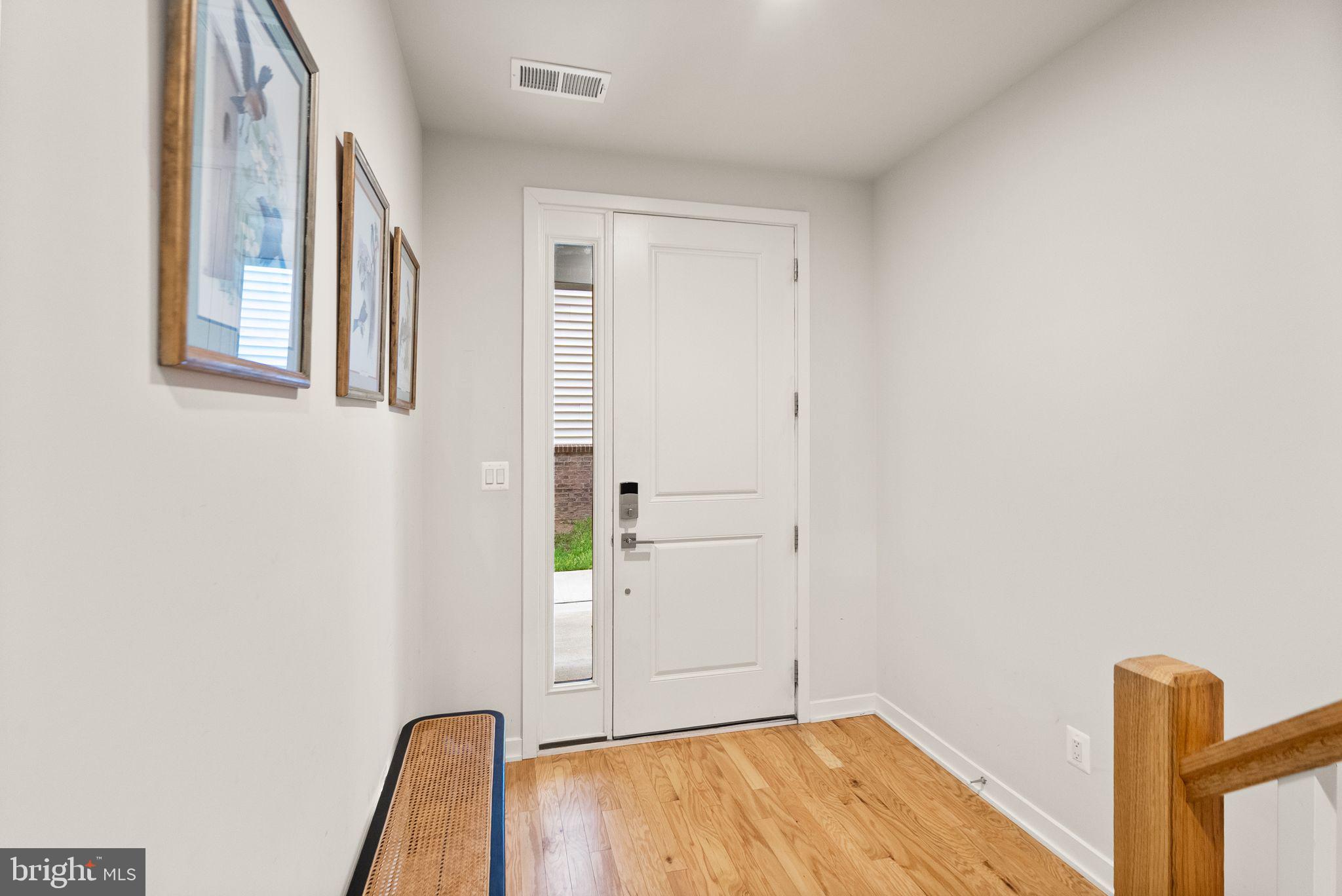 METRO WALK AT MOOREFIELD STATION - Residential Lease