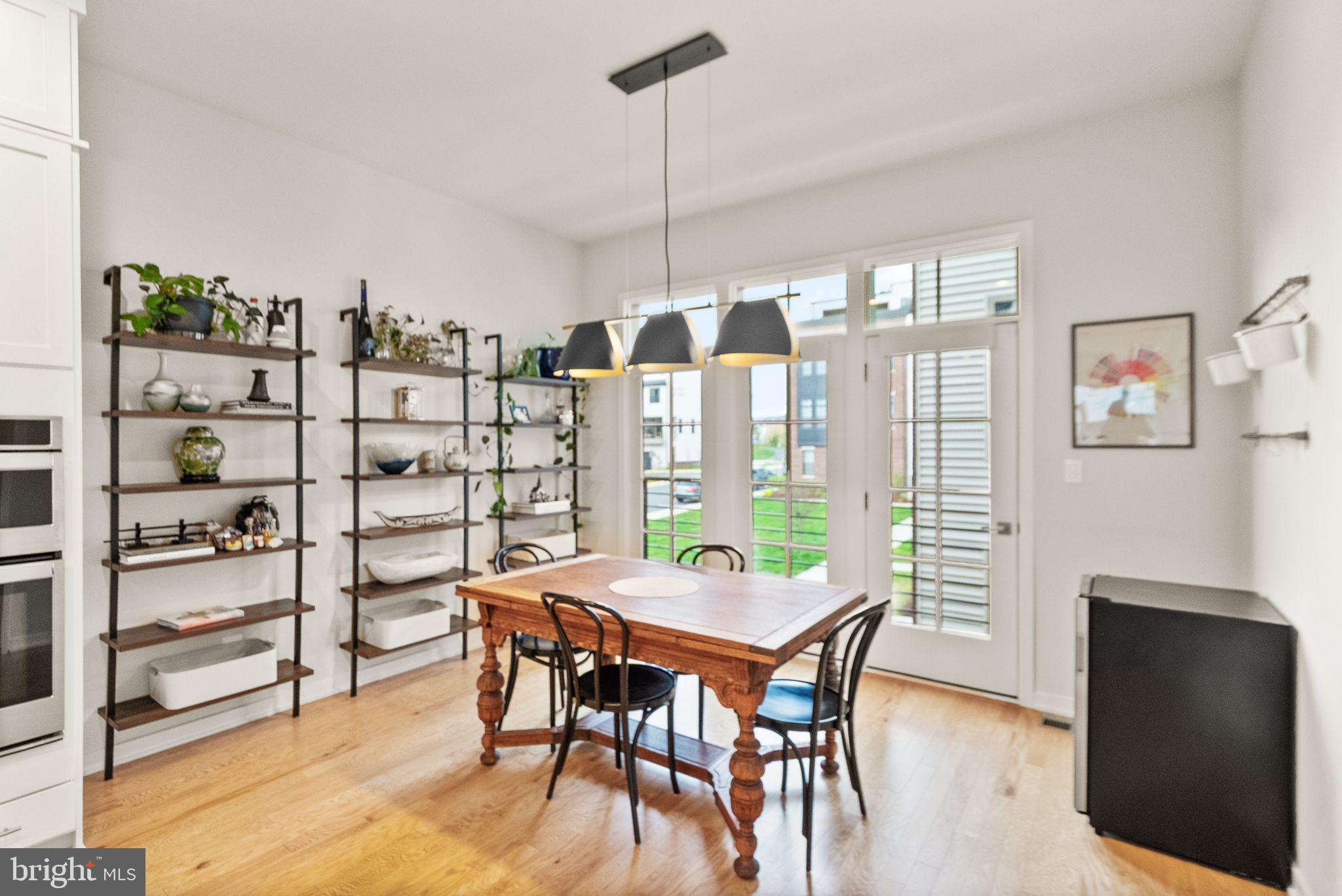 METRO WALK AT MOOREFIELD STATION - Residential Lease