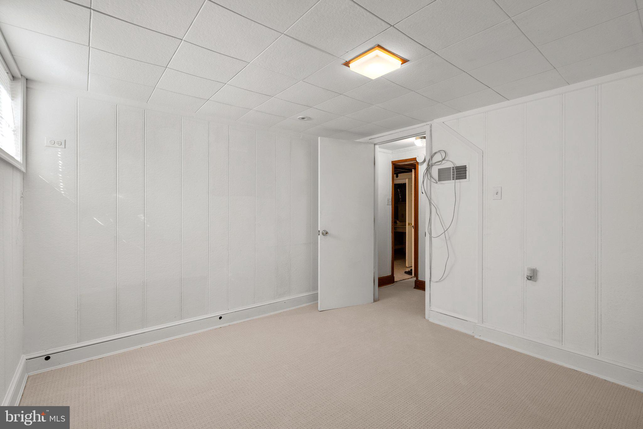 WOODSIDE - Residential