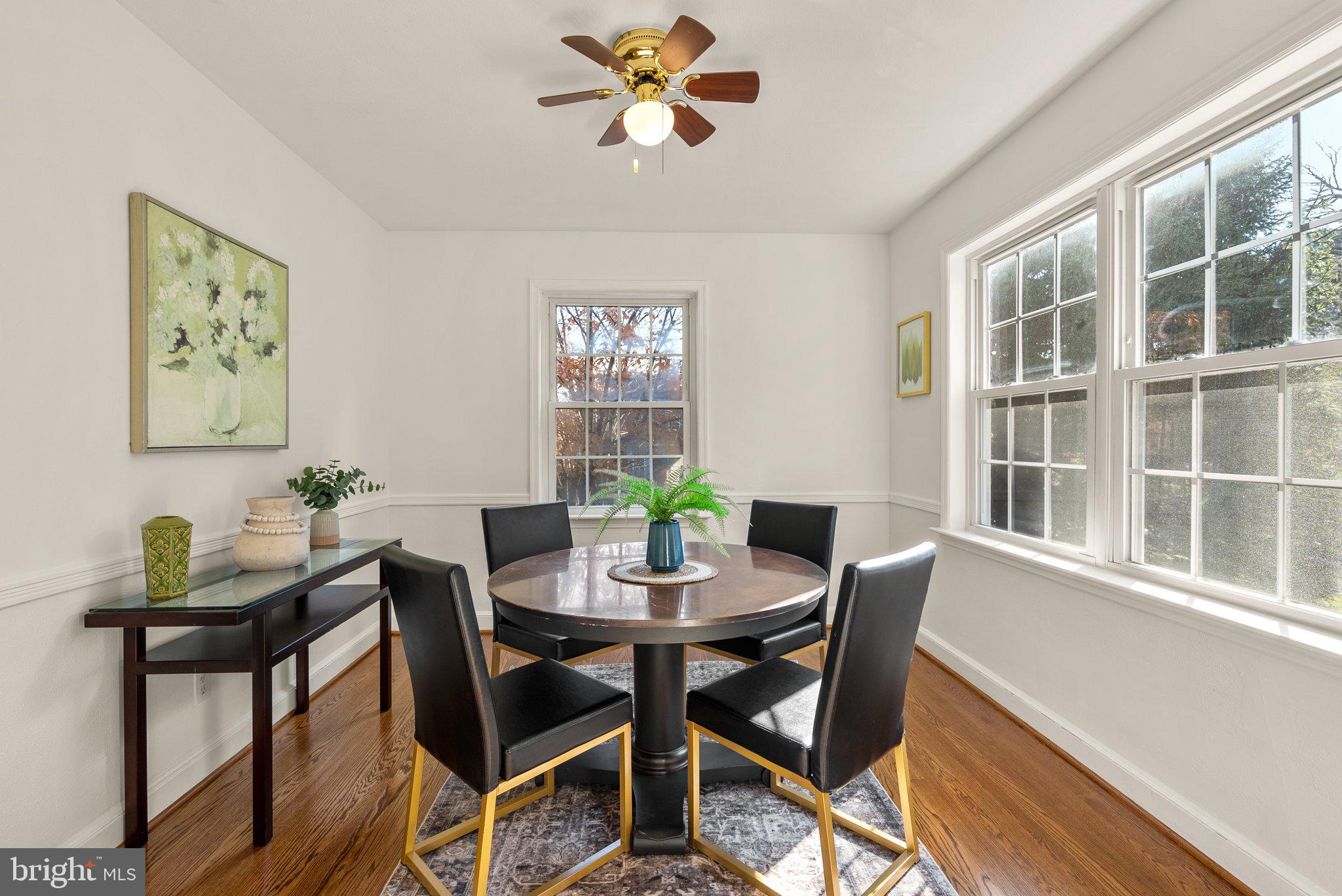 WOODSIDE - Residential