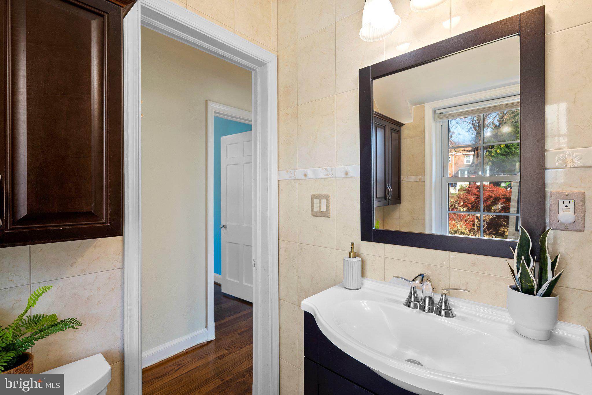 WOODSIDE - Residential