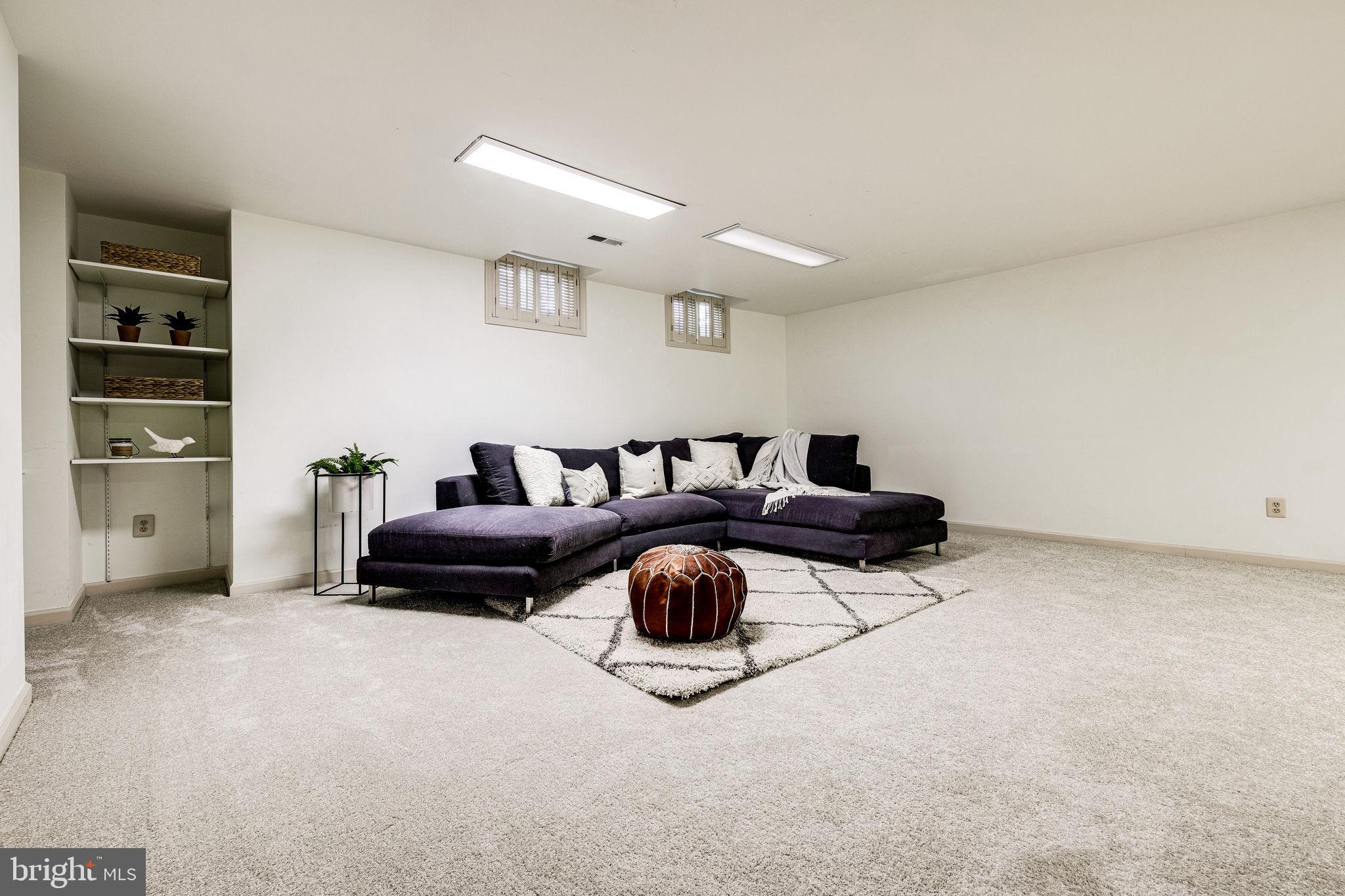 ROLLING FOREST - Residential