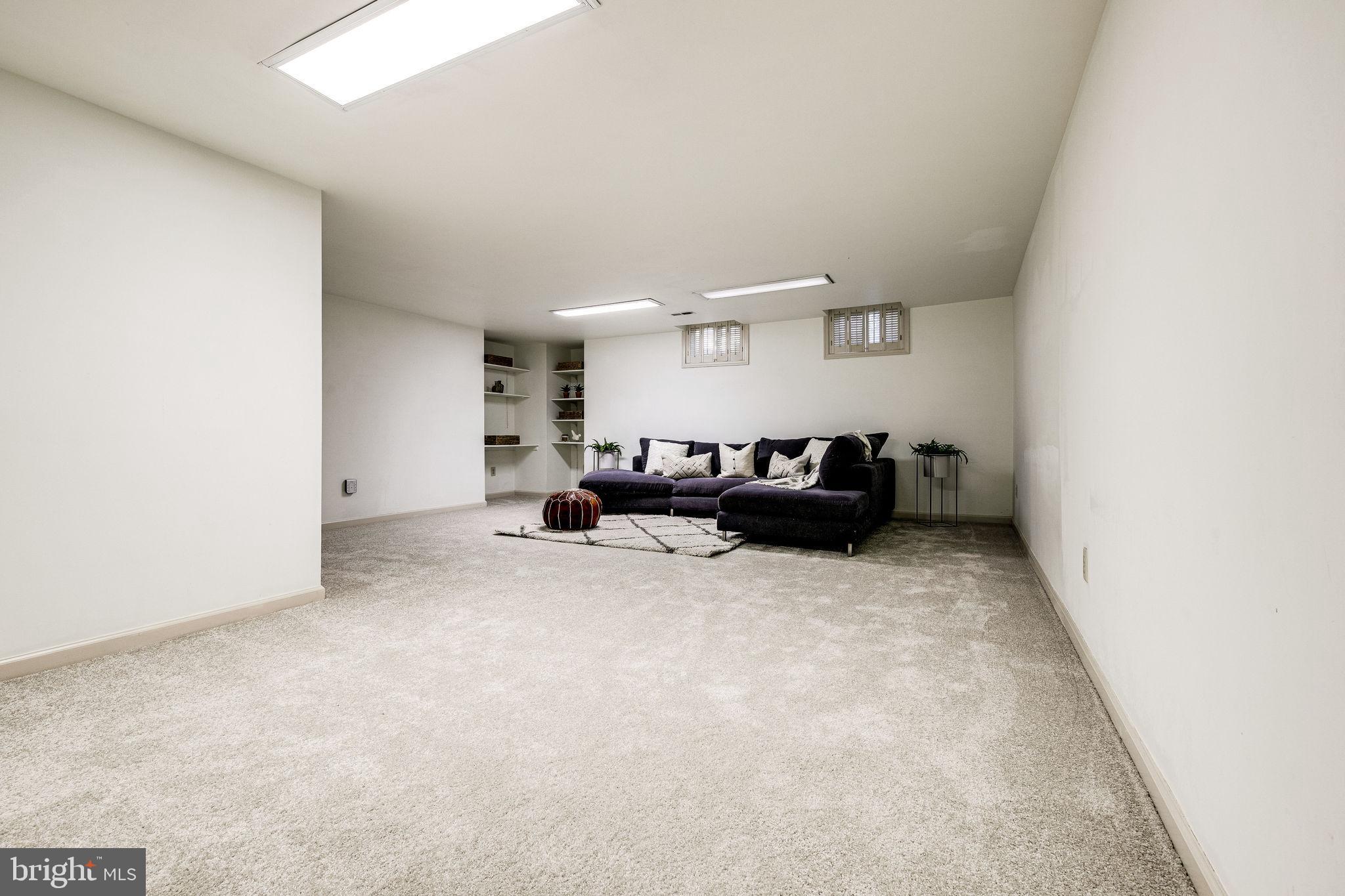 ROLLING FOREST - Residential