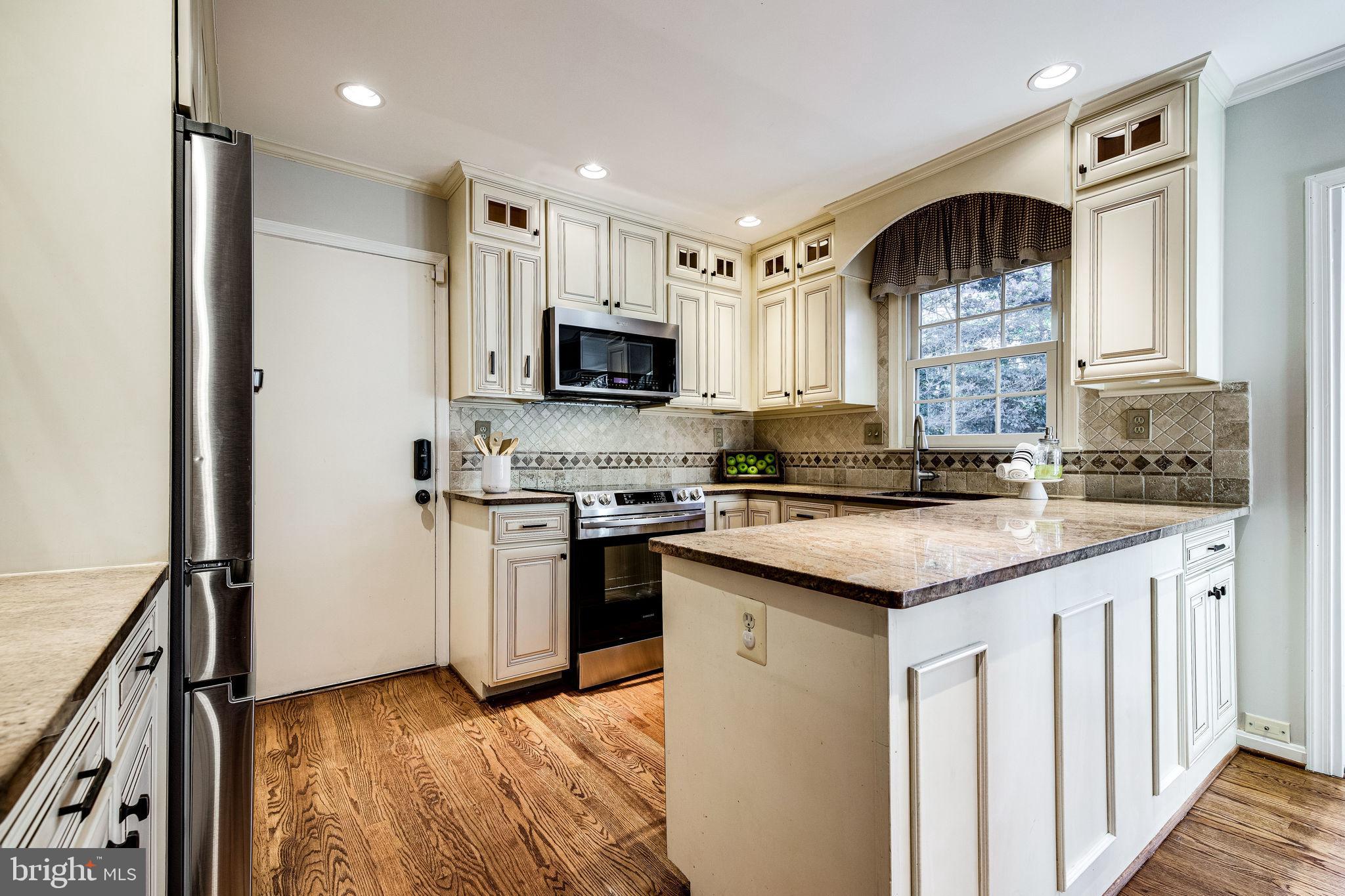 ROLLING FOREST - Residential