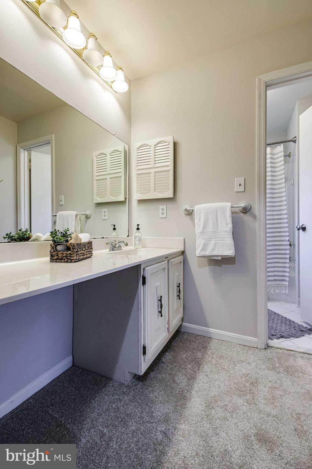 ROLLING FOREST - Residential