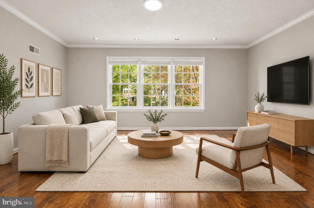 Photo of 623 Azalea Drive #3, ROCKVILLE, MD 20850 (MLS # MDMC2257338)