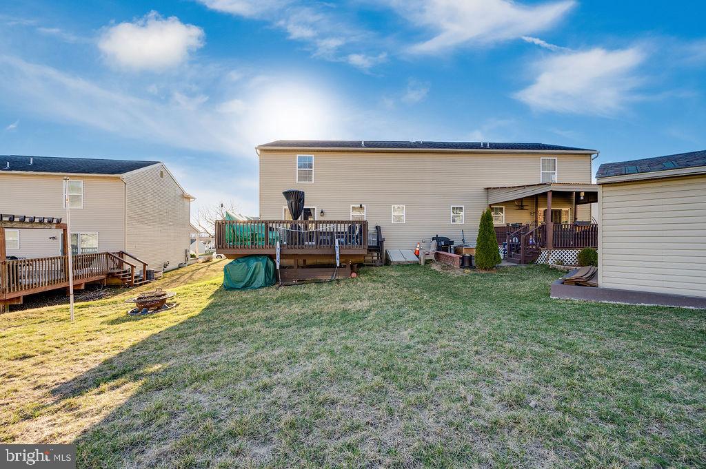 SAYLOR FARM - Residential