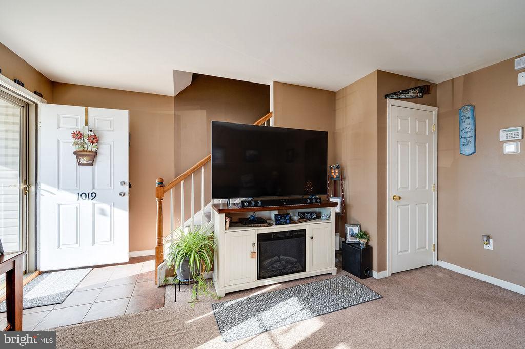 SAYLOR FARM - Residential